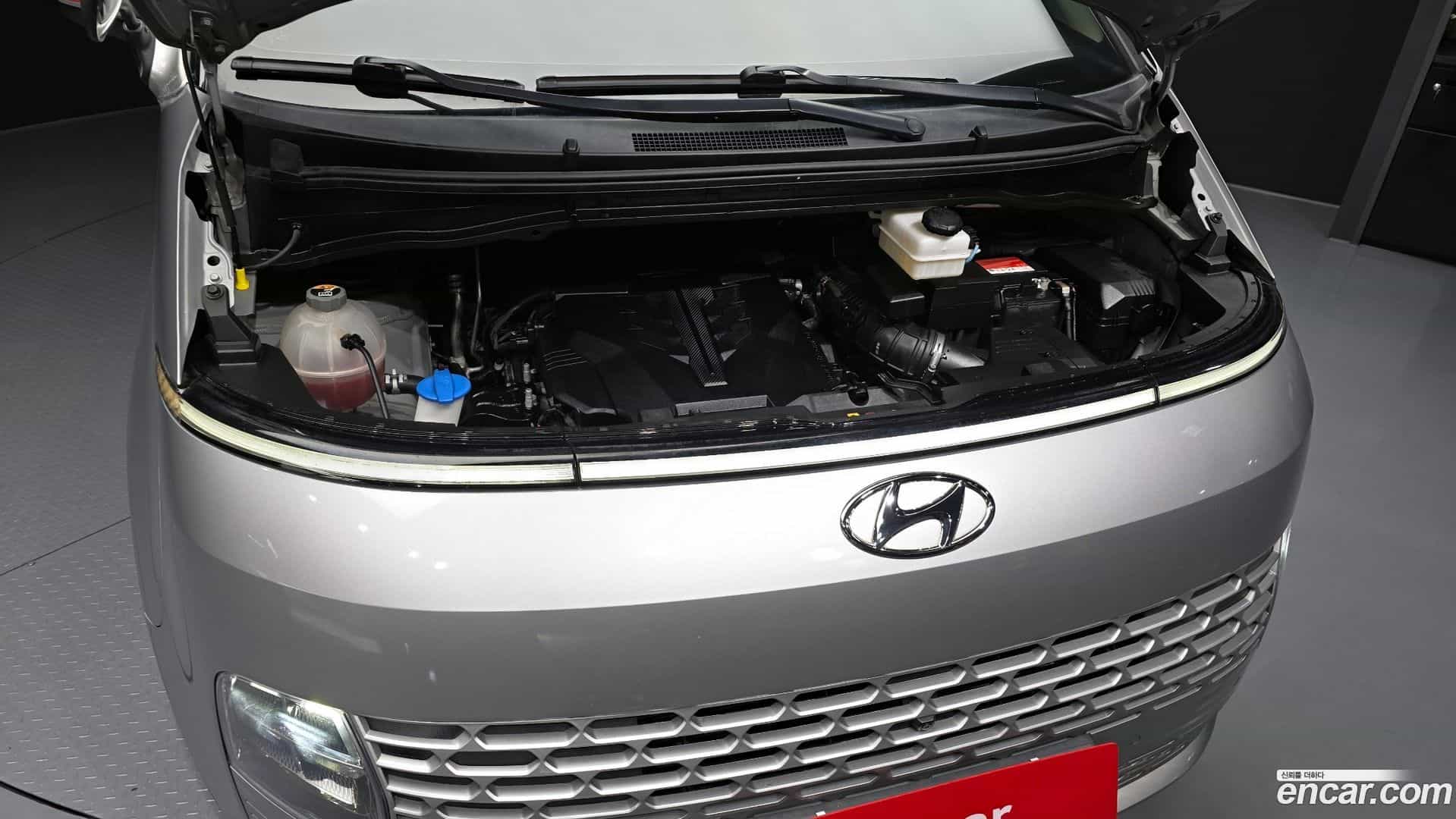 Staria Hyundai 2021.6-OUTER-006
