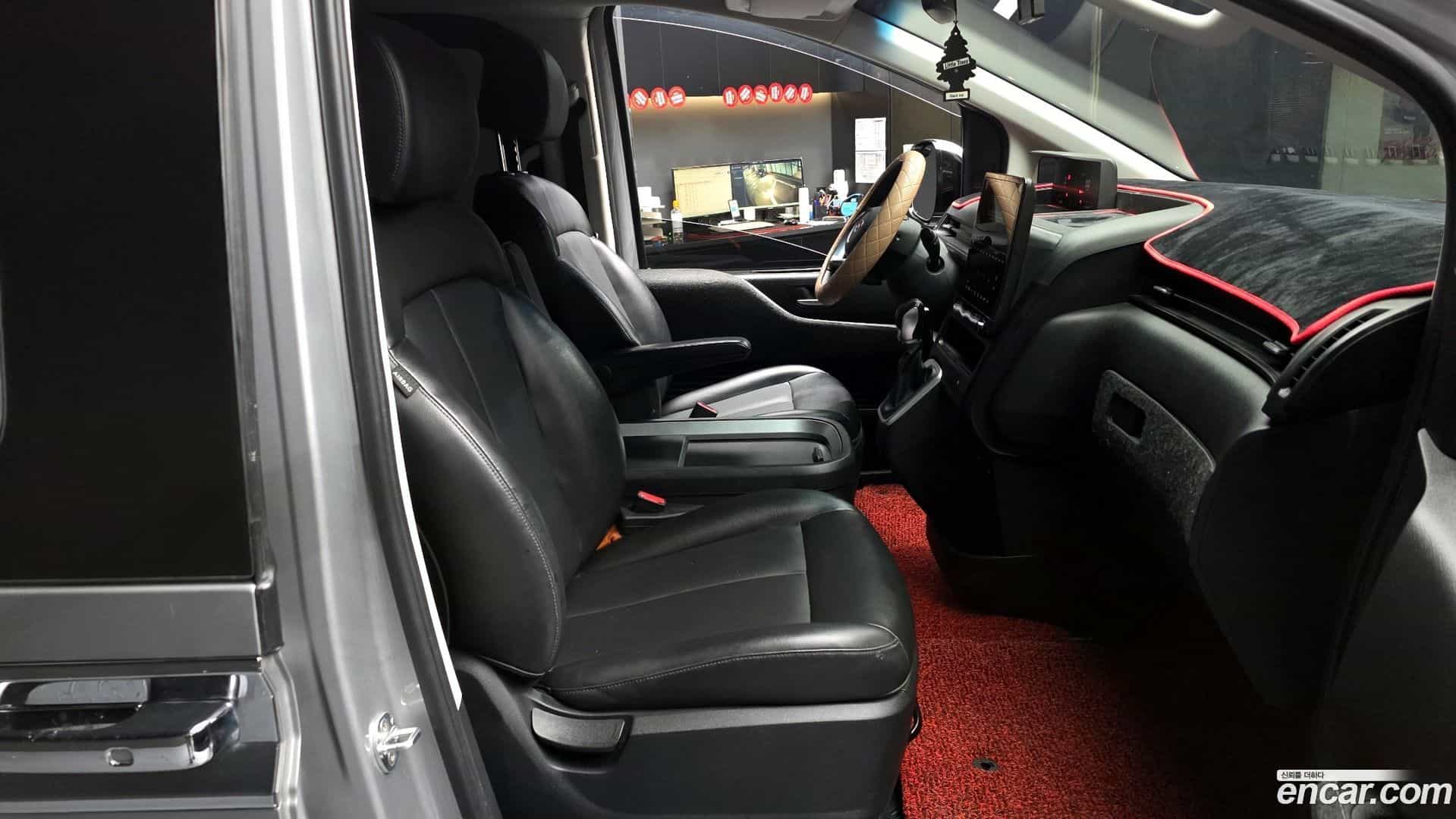 Staria Hyundai 2021.6-OPTION-015