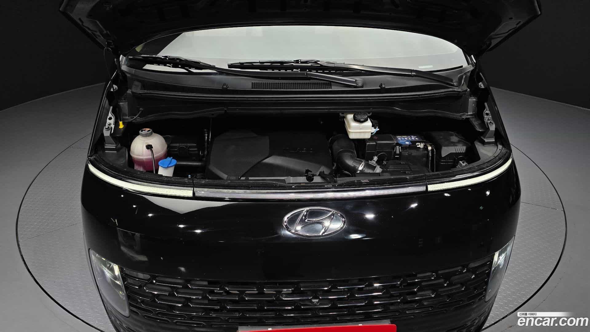 Staria Hyundai 2022.4-OUTER-006