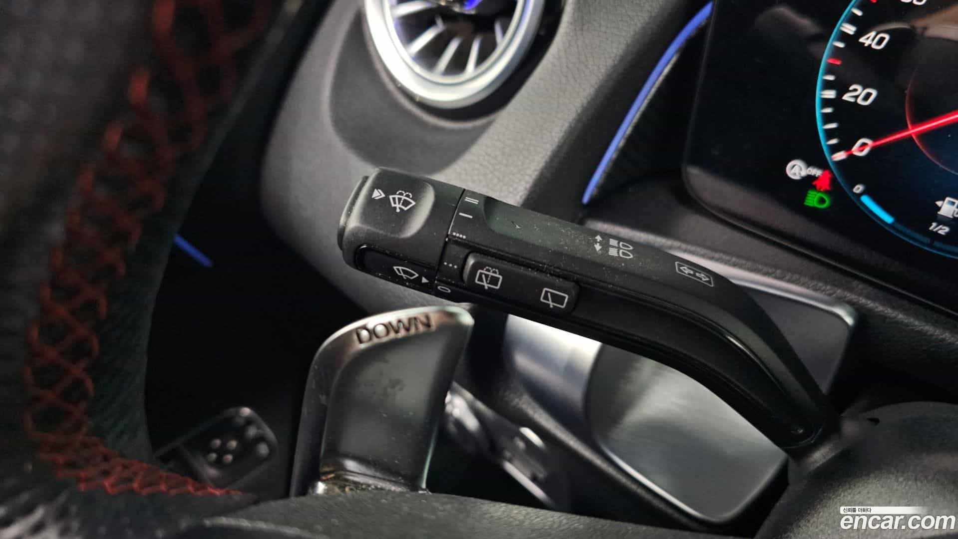GLB-Class Mercedes-Benz 2022.11-OPTION-042