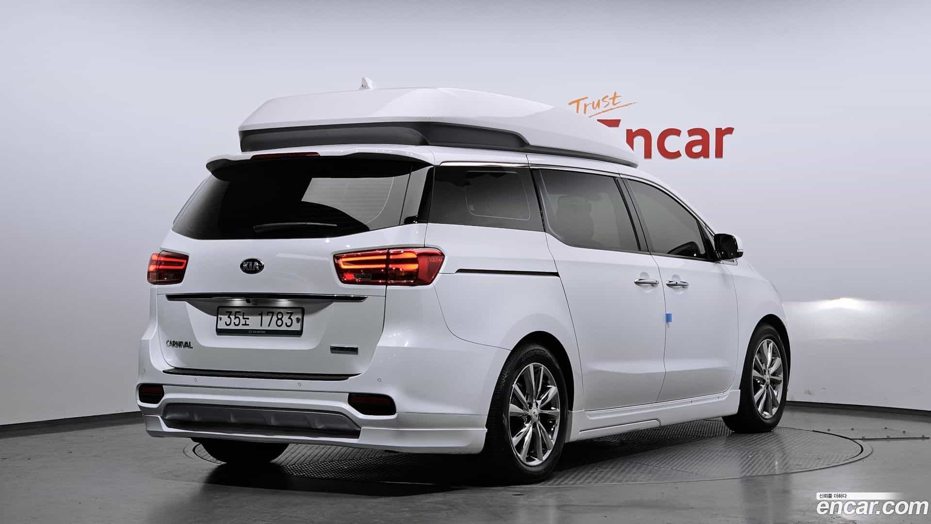 Canival Kia 2018.9-OUTER-002