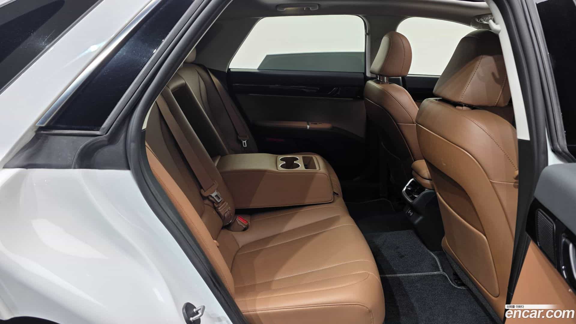 Grandeur Hyundai 2023.2-OPTION-016
