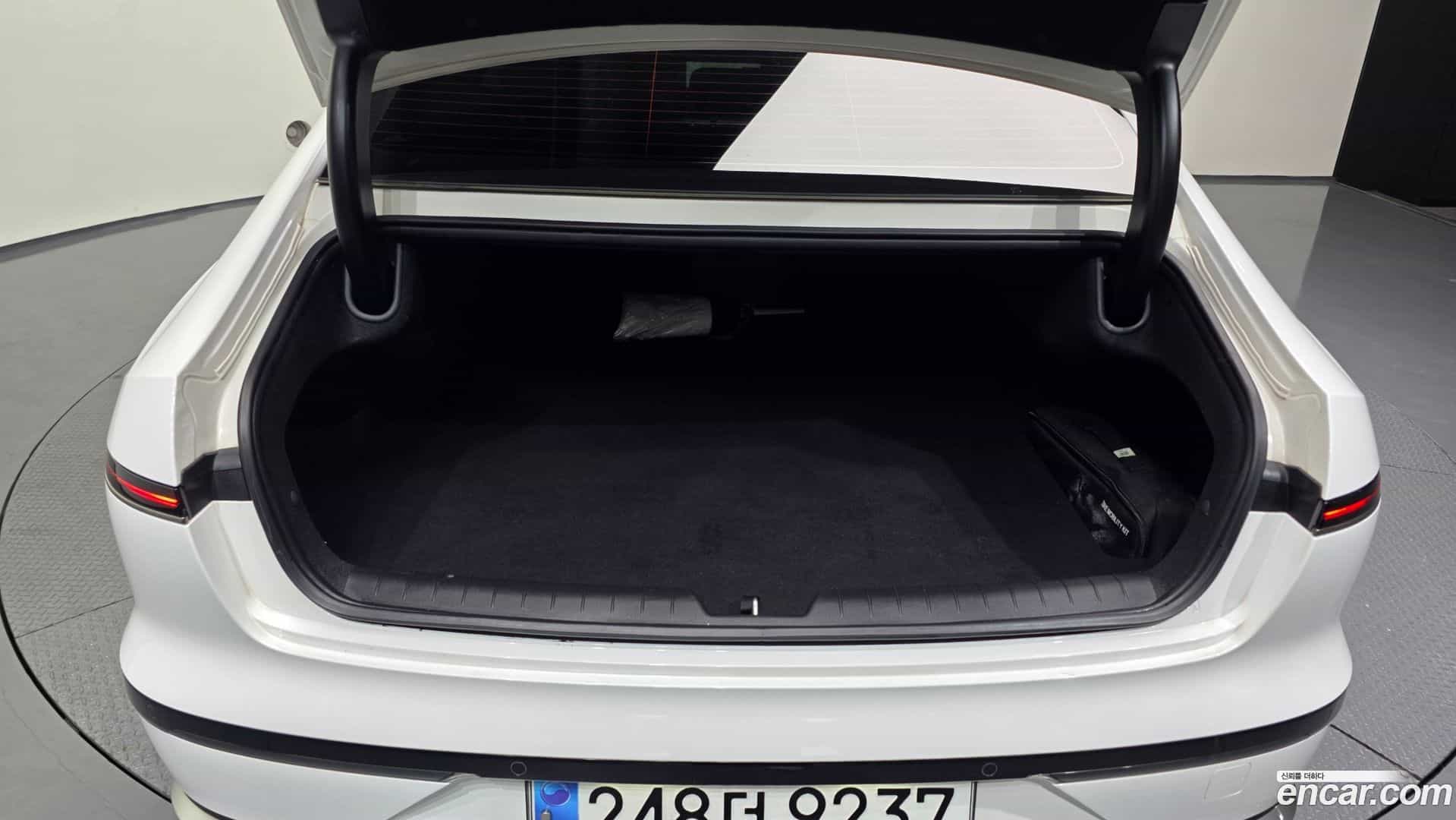 Grandeur Hyundai 2023.2-OPTION-024