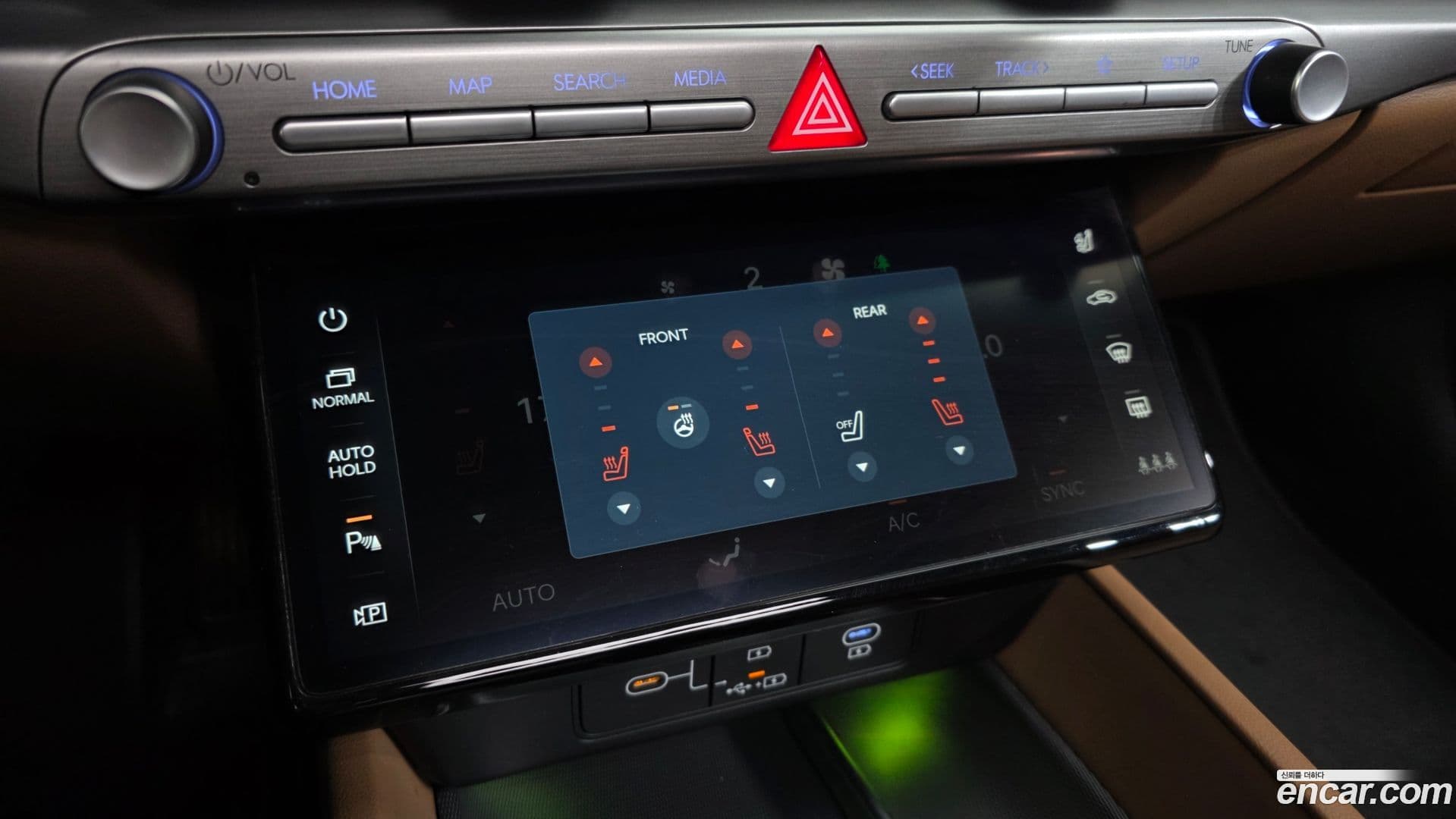 Main__Slider__Photo:Grandeur Hyundai 2023.2-27