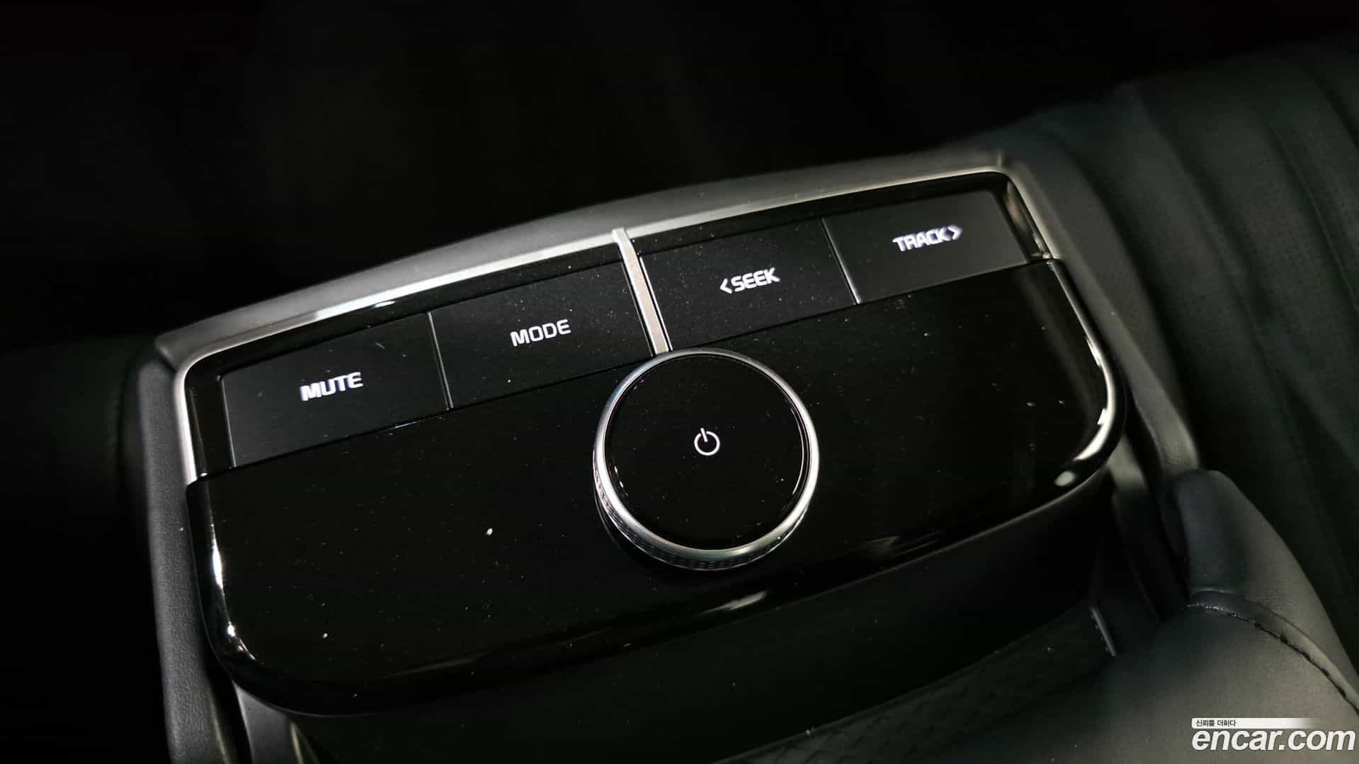 K8 Kia 2023.3-OPTION-045