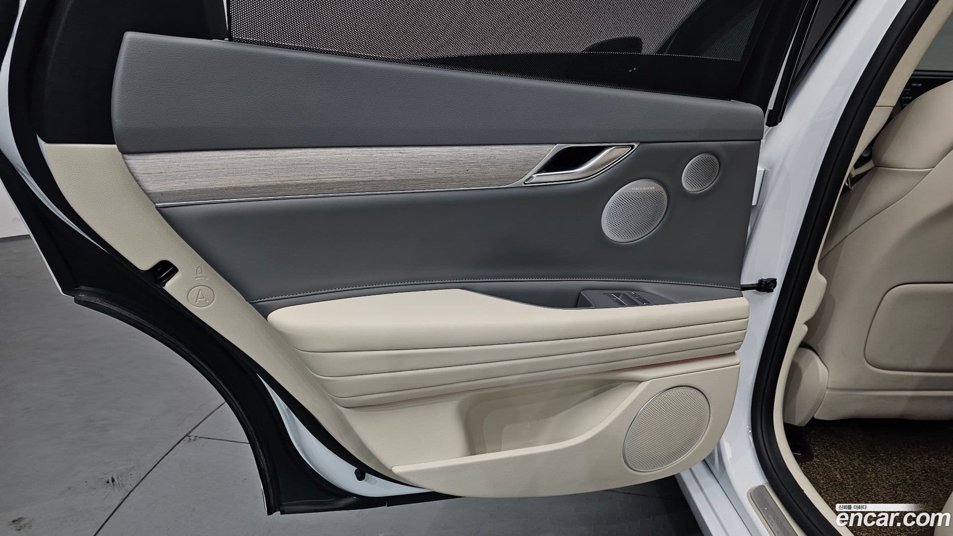 Main__Slider__Photo:G80 Genesis 2024.3-24