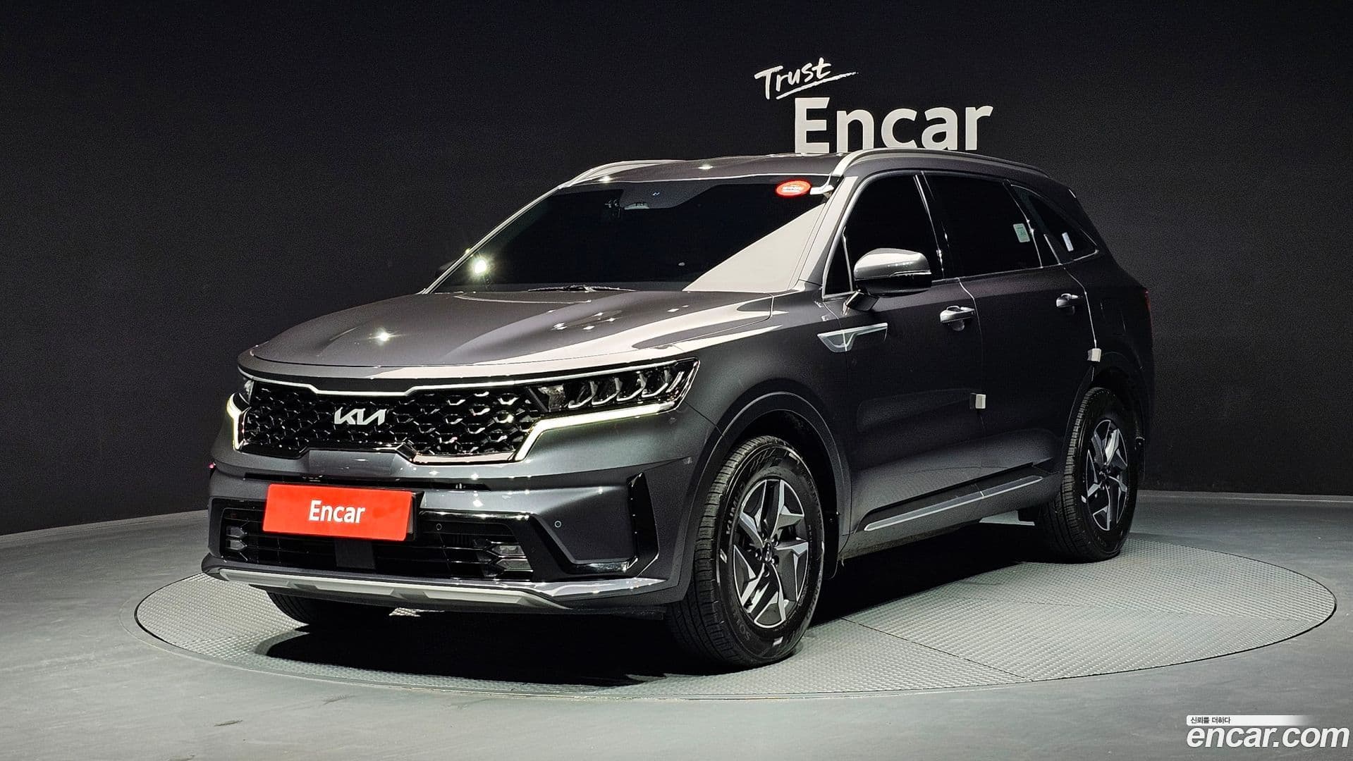Main__Slider__Photo:Sorento Kia 2022.5-0