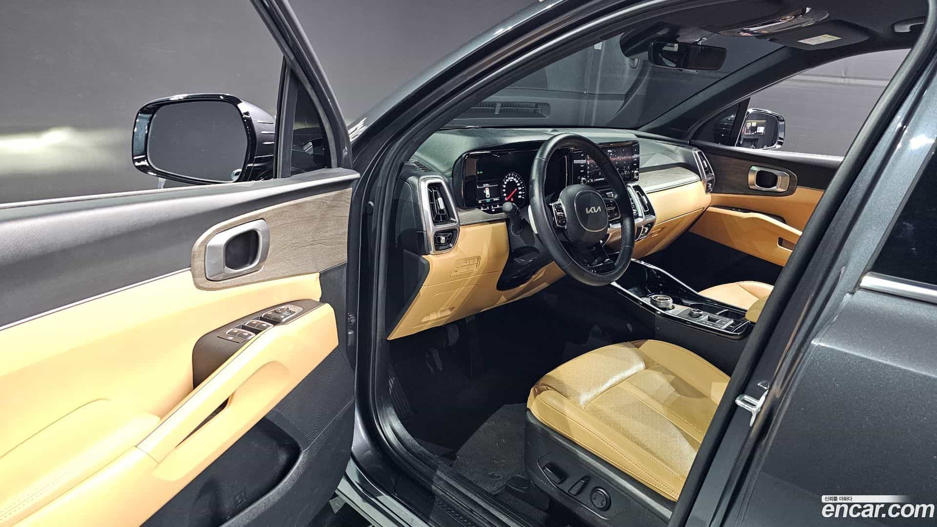 Sorento Kia 2022.5-INNER-010