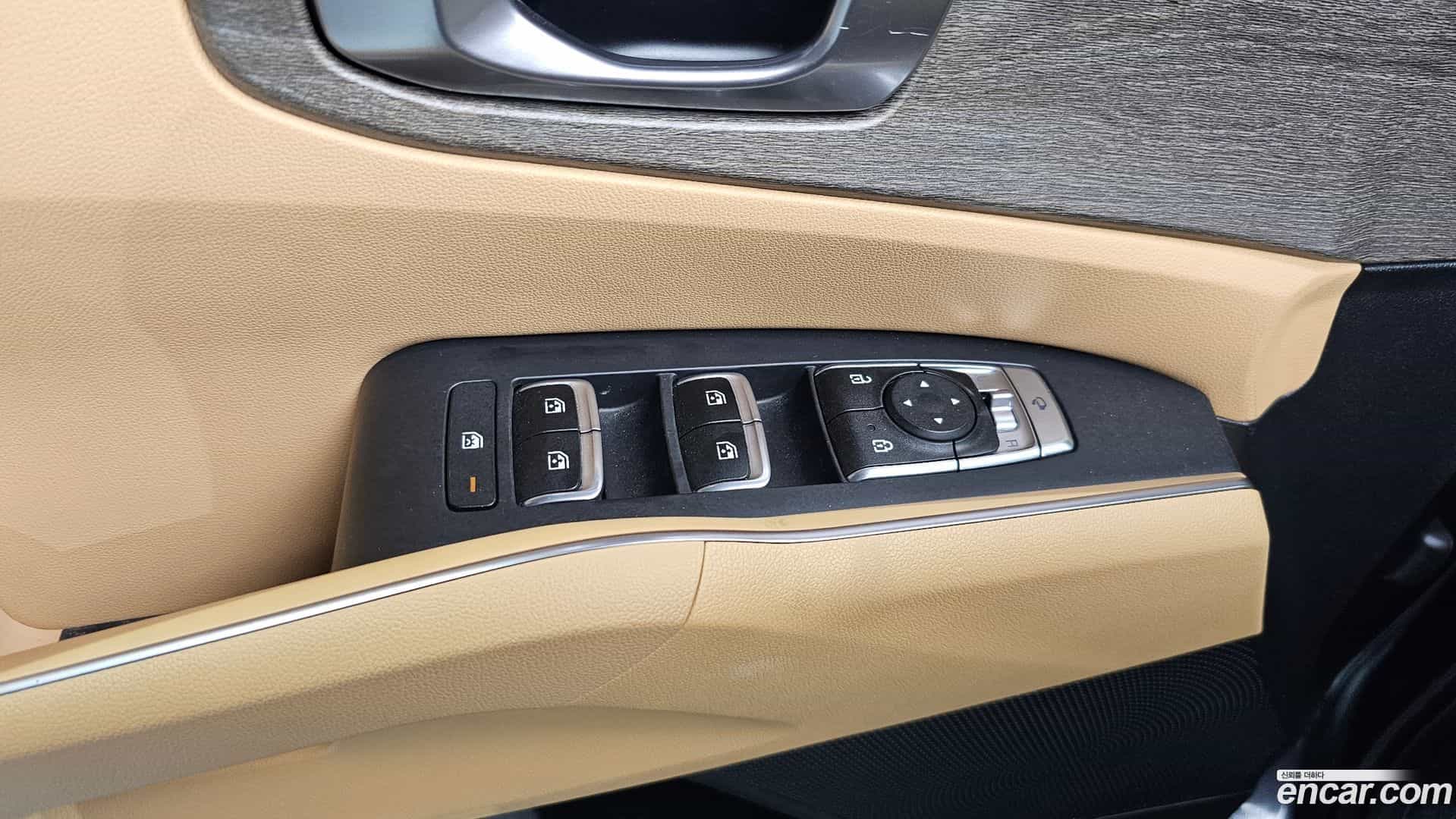 Sorento Kia 2022.5-OPTION-041