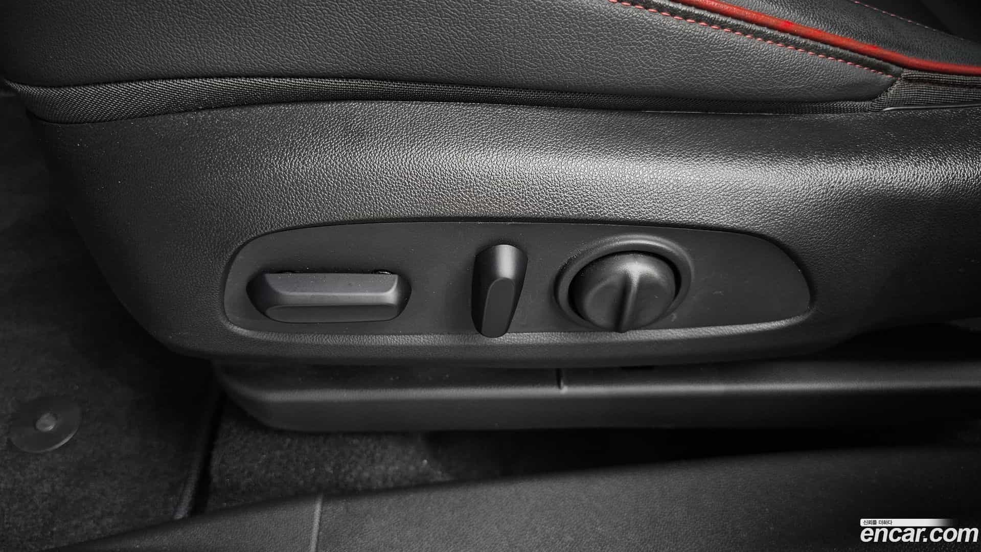 Trailblazer Chevrolet 2021.3-OPTION-044