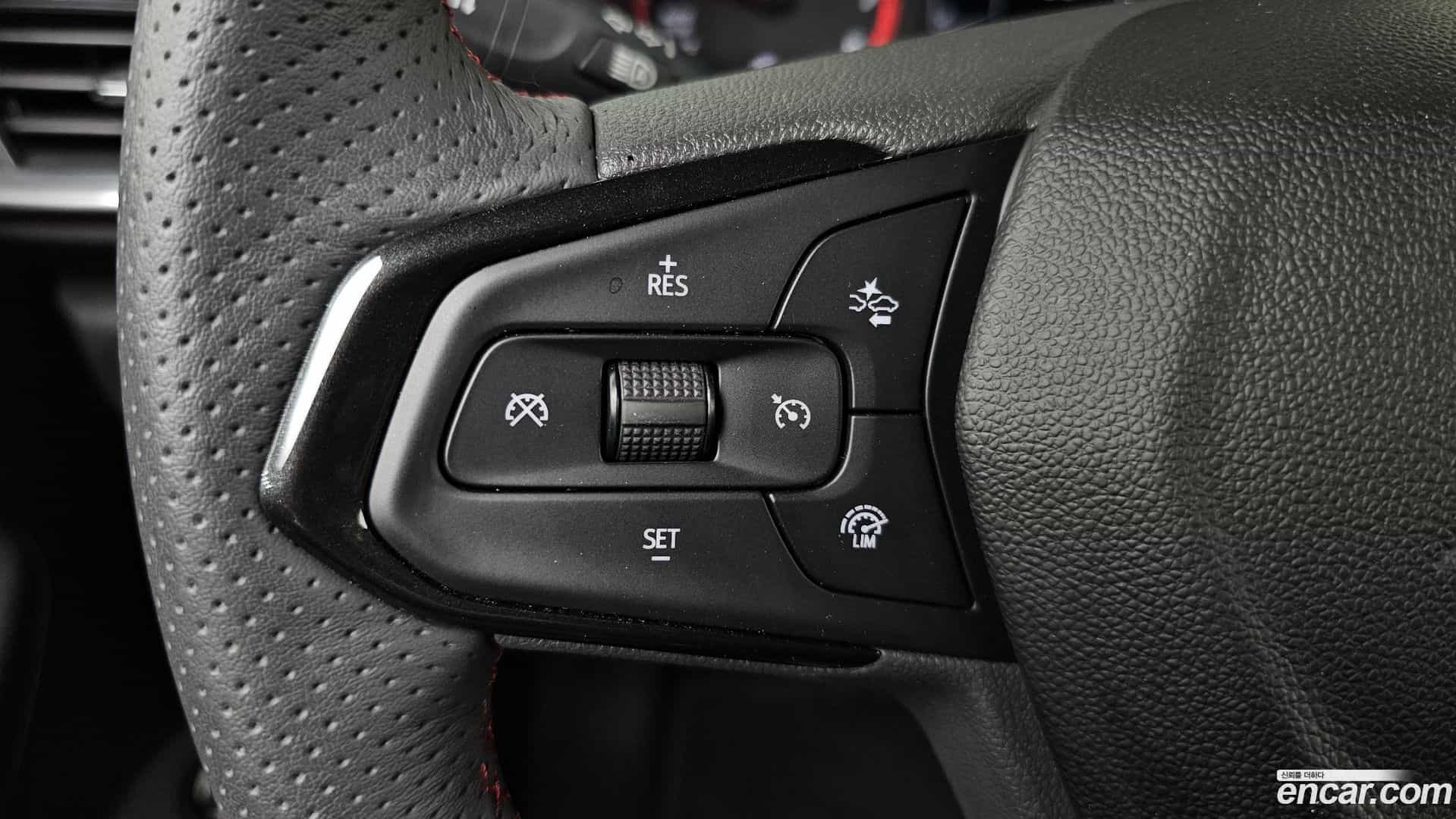 Trailblazer Chevrolet 2021.3-OPTION-045
