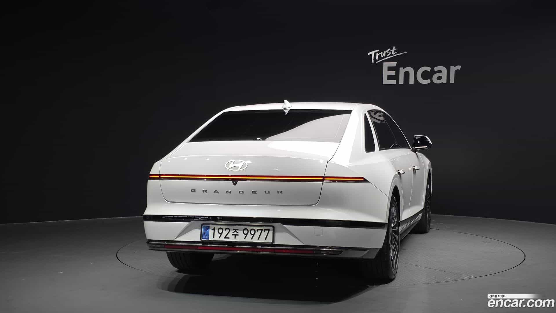Grandeur Hyundai 2025.3-OUTER-004