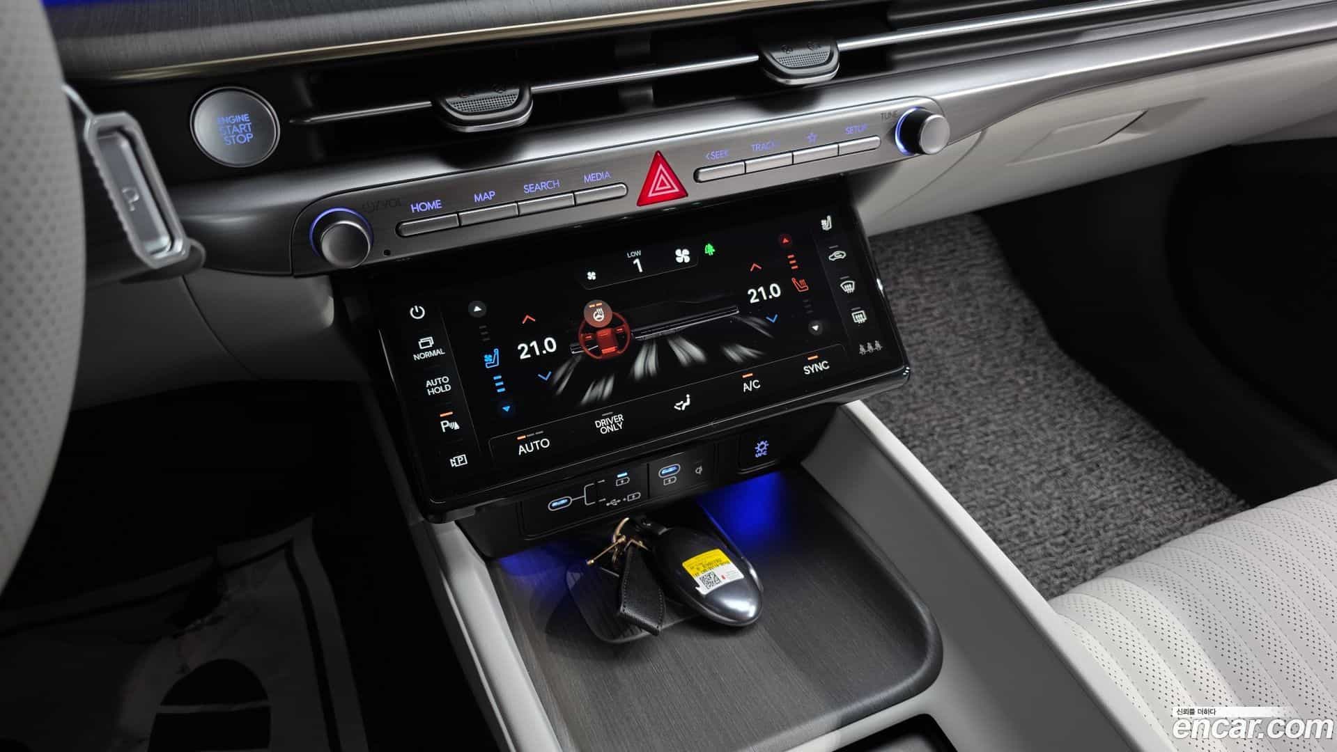 Grandeur Hyundai 2025.3-OPTION-021