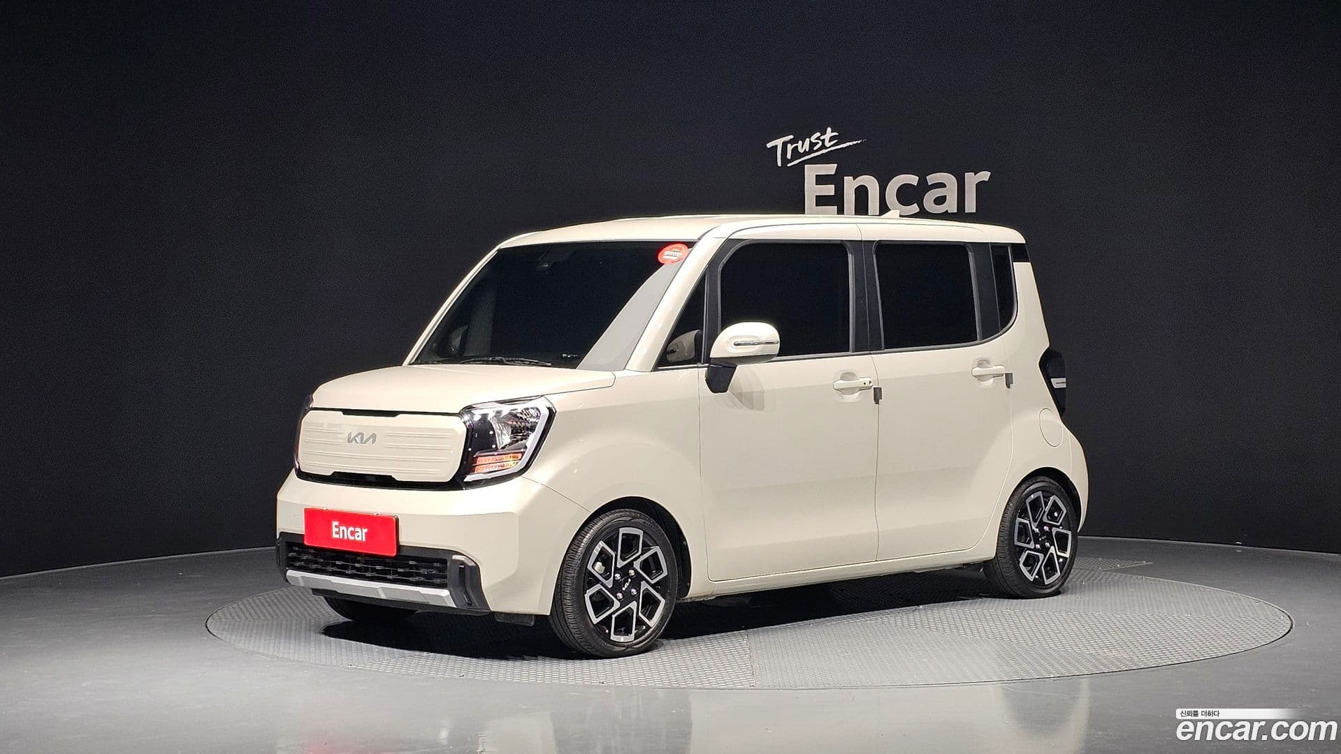 Main__Slider__Photo:RAY Kia 2023.6-0