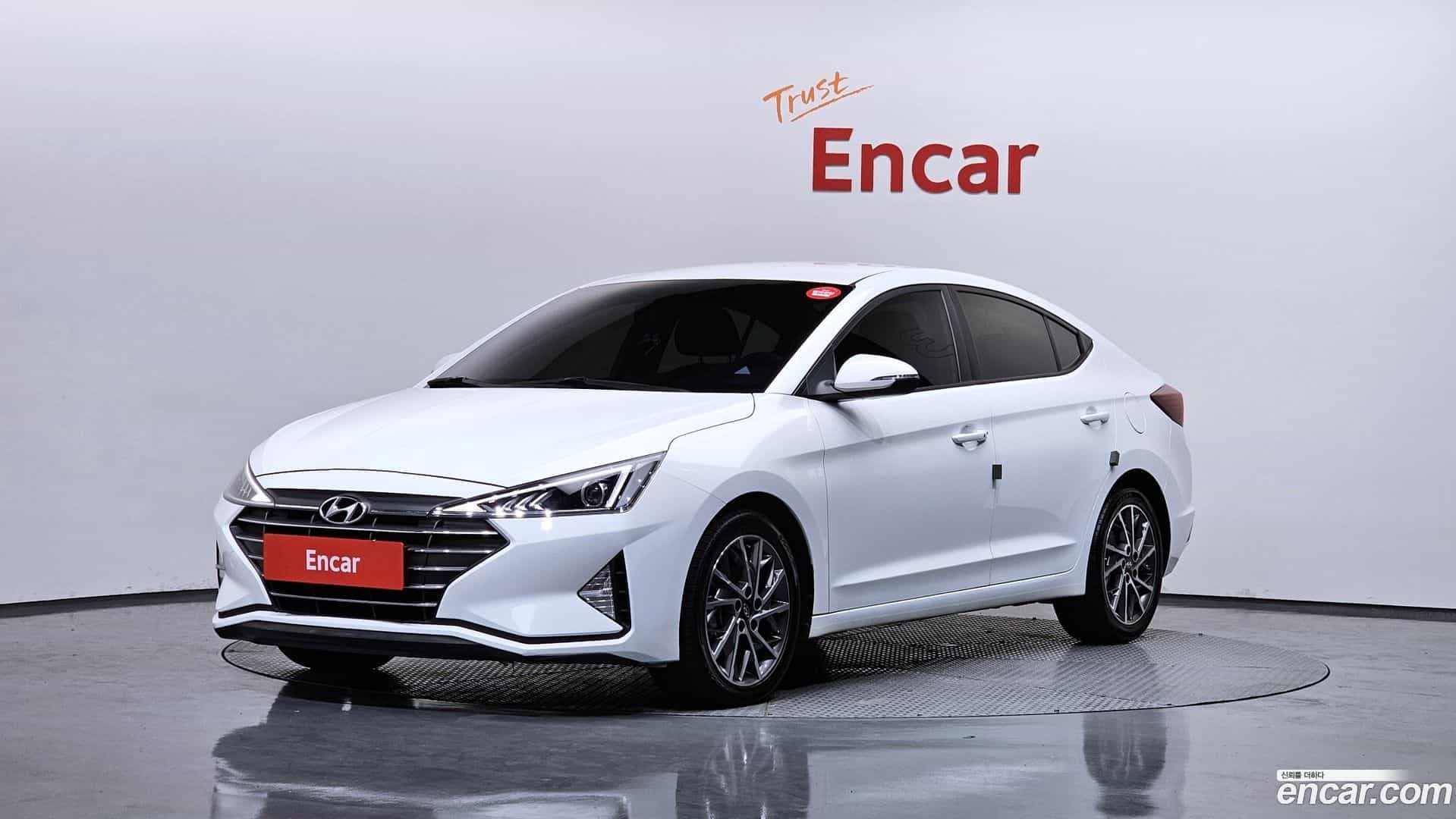 AVANTE Hyundai 2019.11-OUTER-001