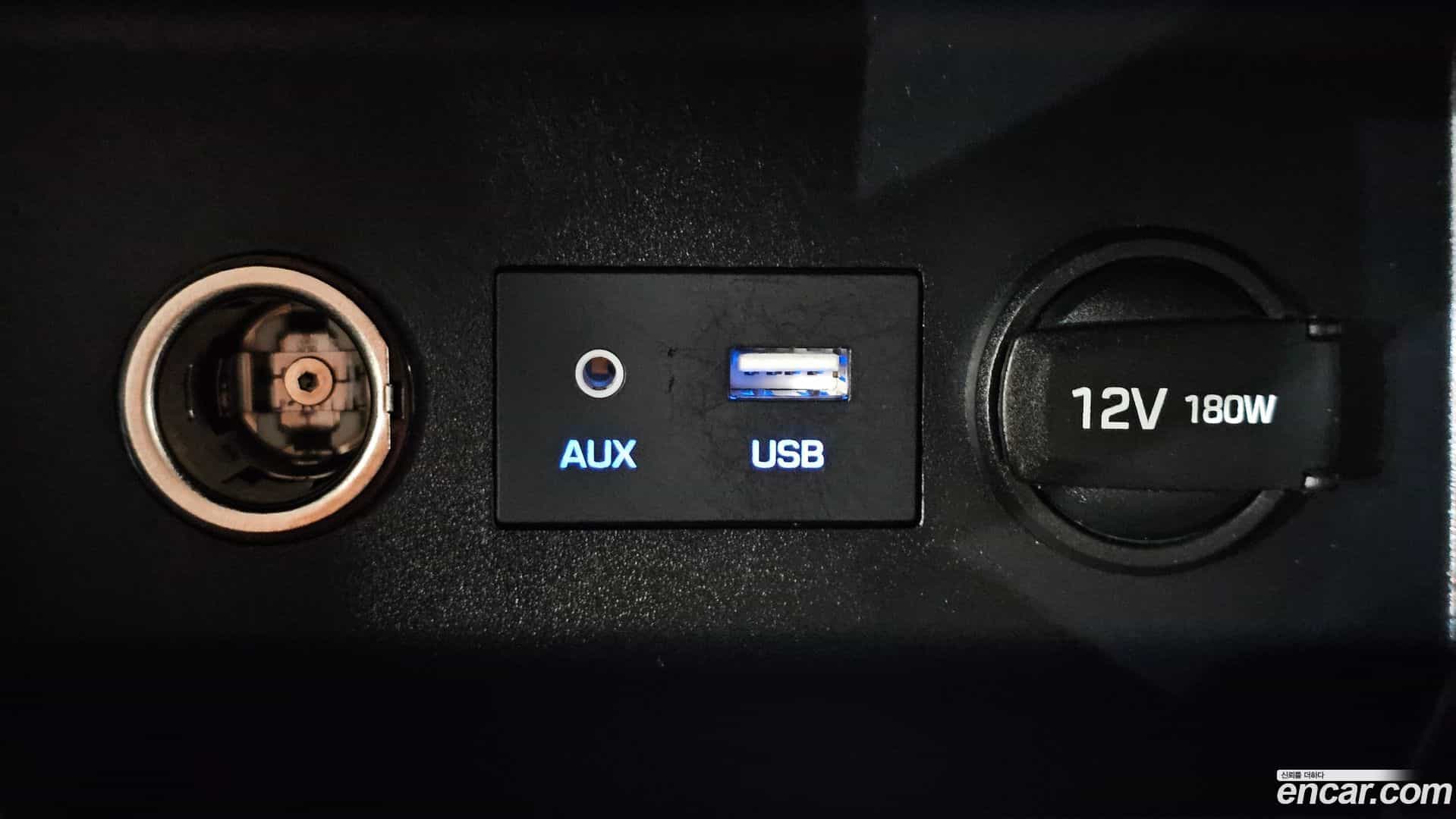 AVANTE Hyundai 2019.11-OPTION-045