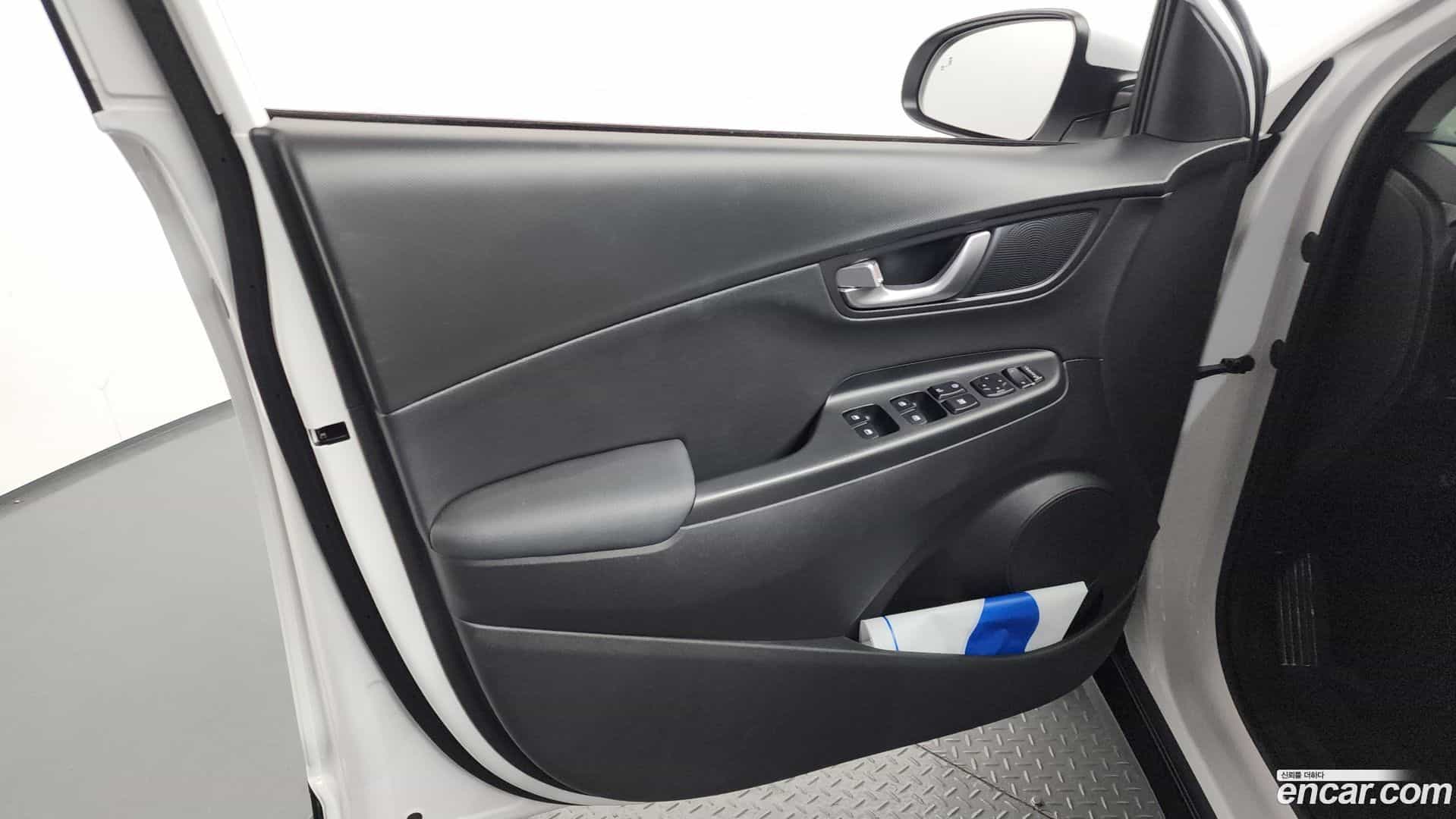 Kona Hyundai 2022.0-INNER-034