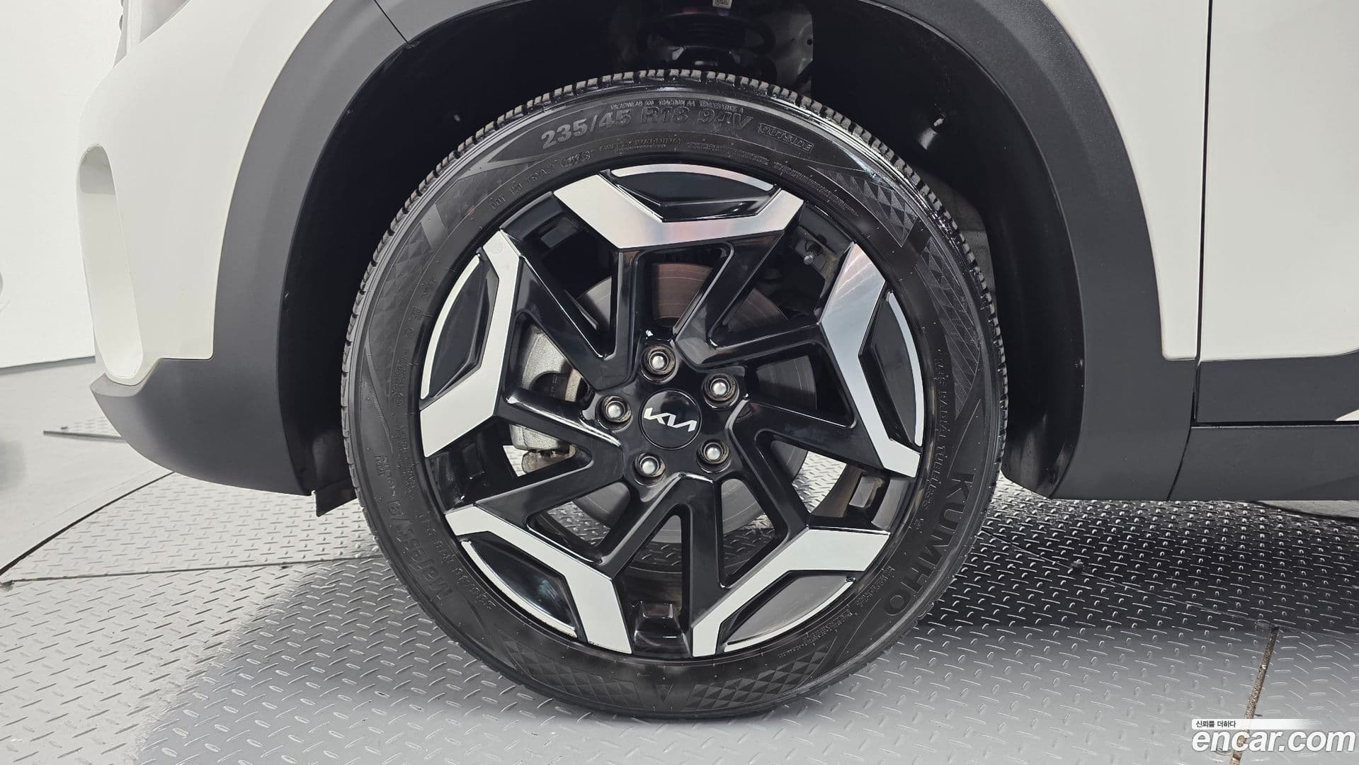 Main__Slider__Photo:Seltos Kia 2023.6-4