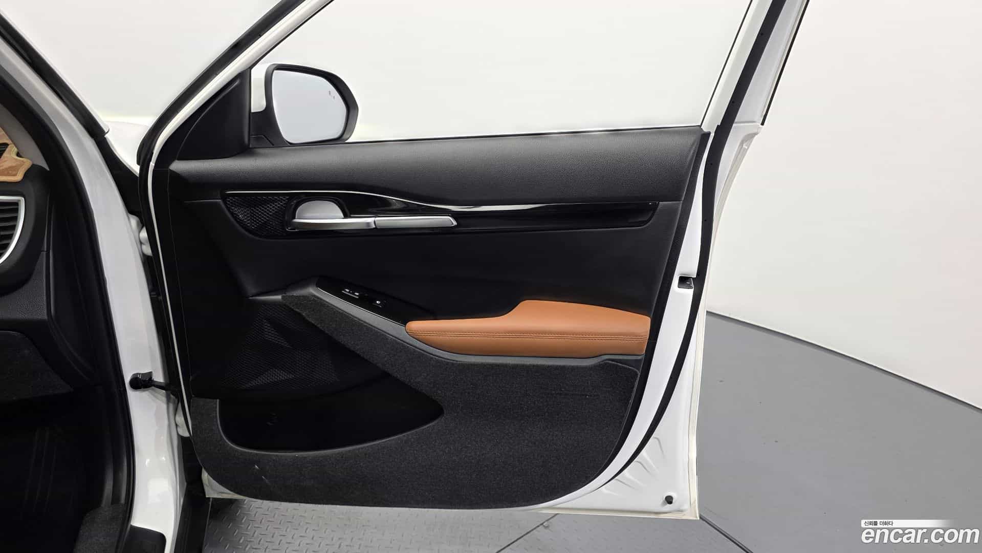 Seltos Kia 2023.6-INNER-034
