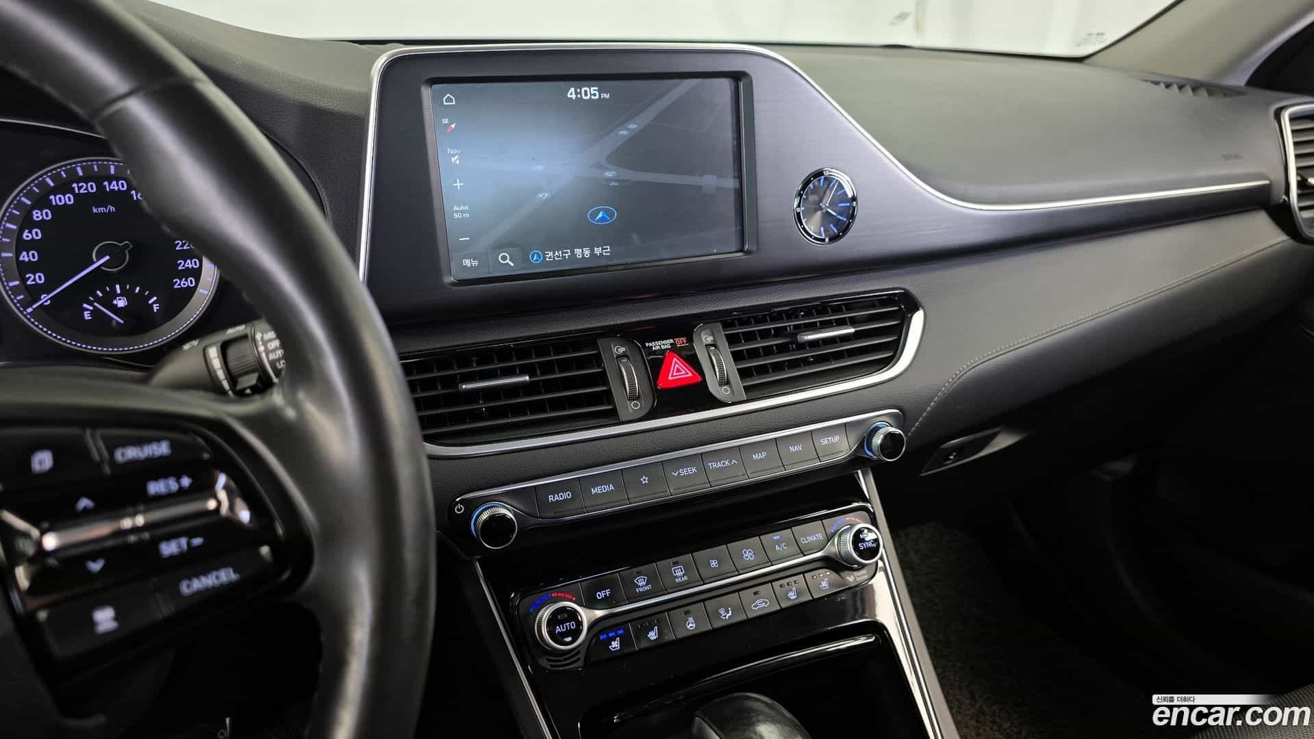 Grandeur Hyundai 2018.10-OPTION-018