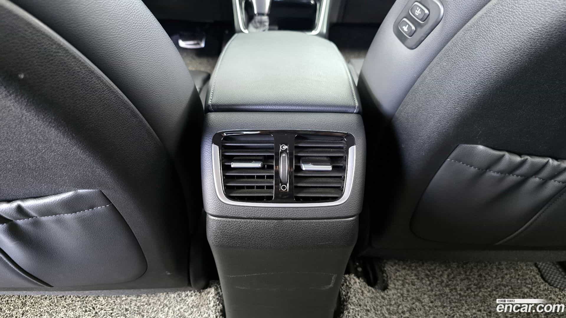Grandeur Hyundai 2018.10-OPTION-023