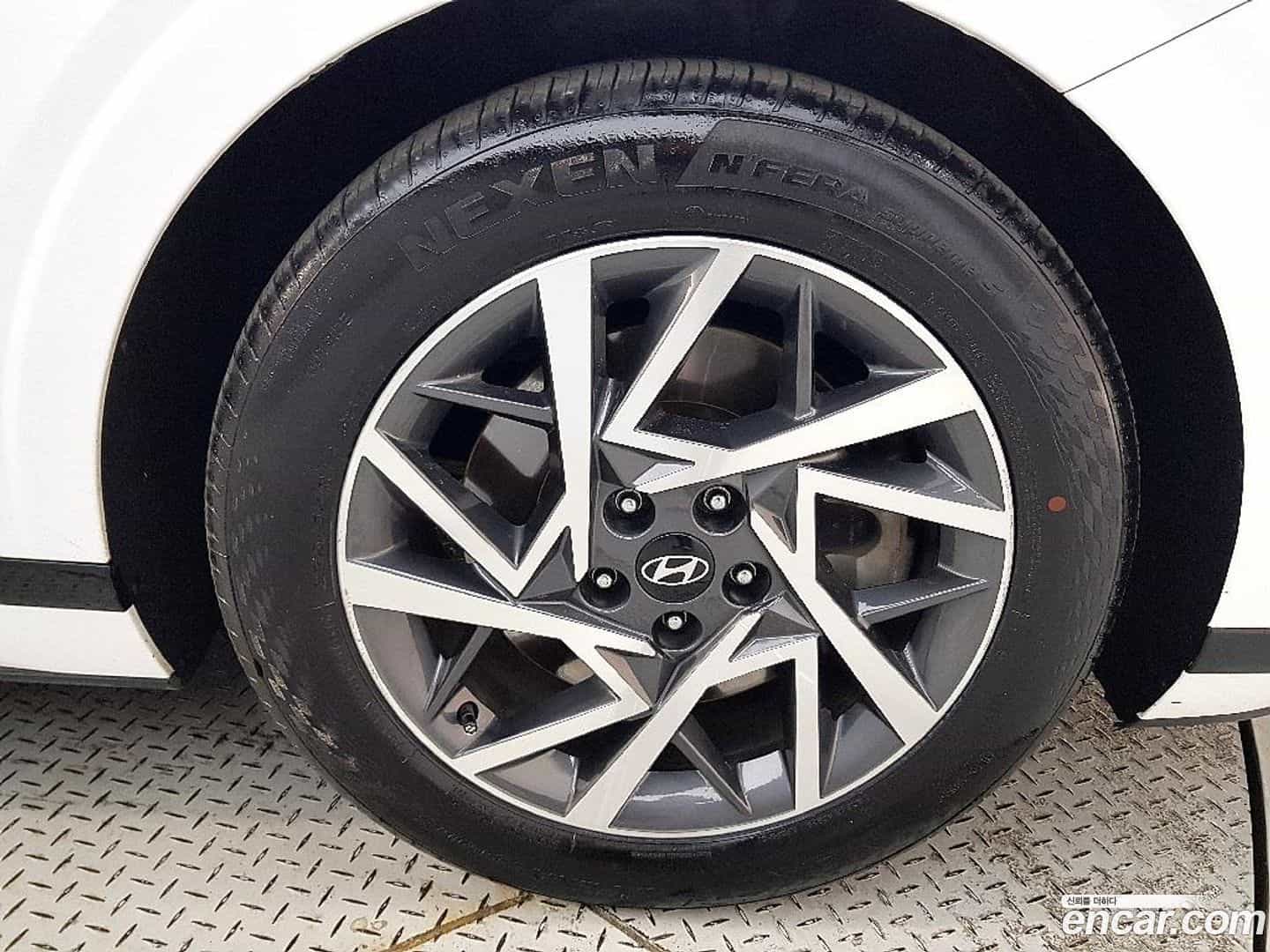 Grandeur Hyundai 2024.6-OPTION-024