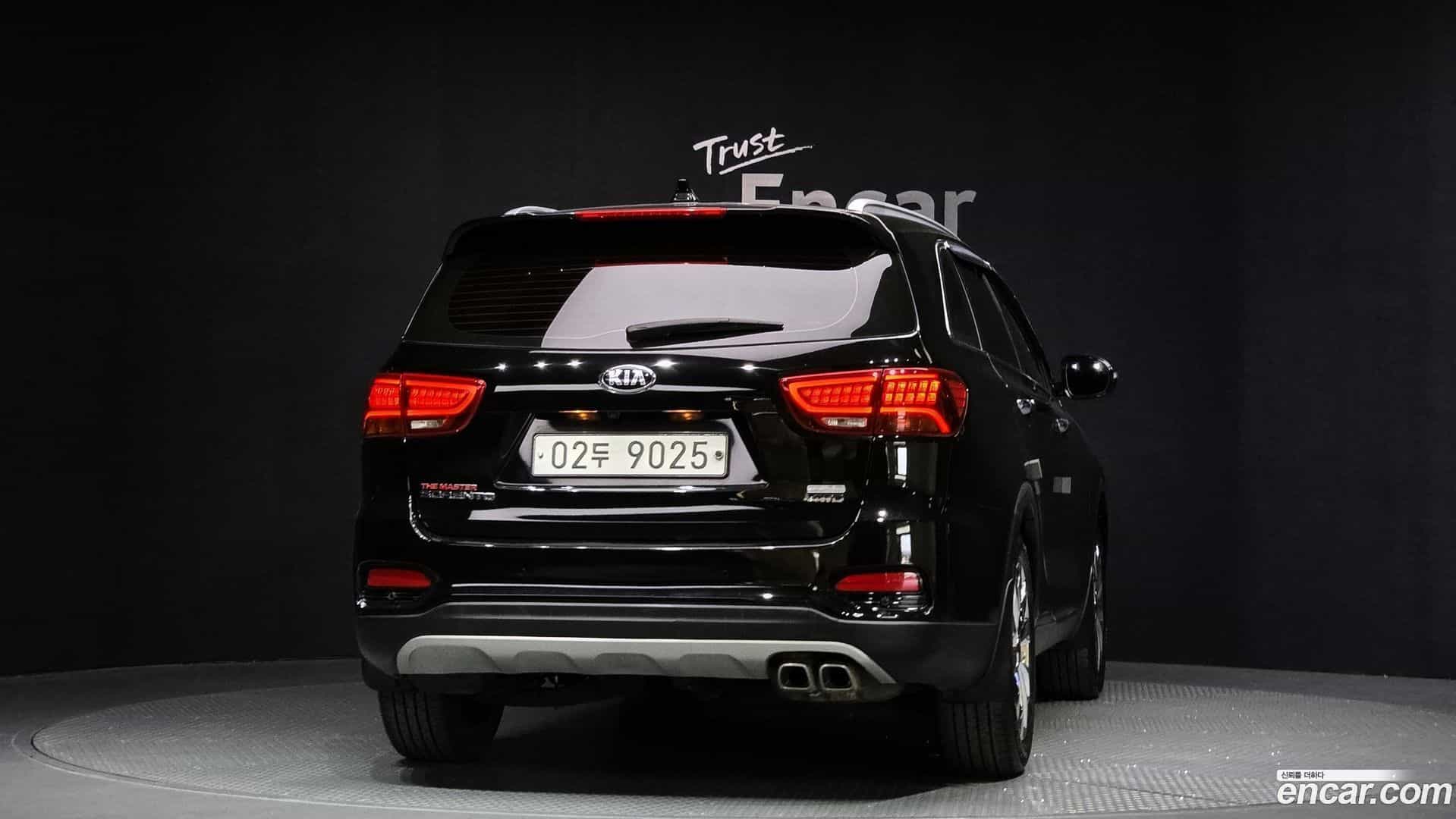 Sorento Kia 2018.9-OUTER-004