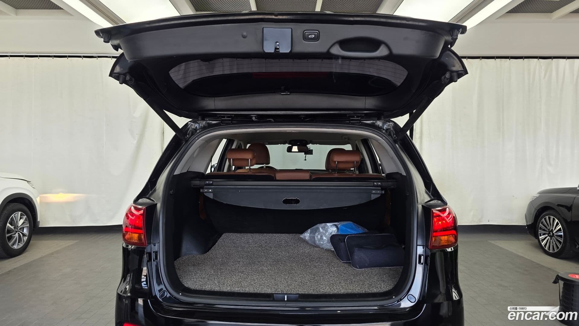Main__Slider__Photo:Sorento Kia 2018.9-19