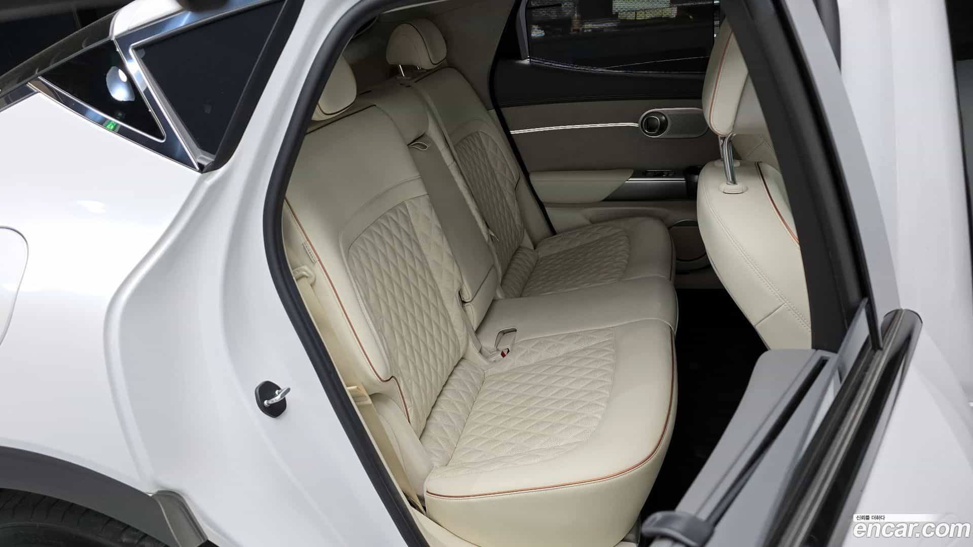 GV60 Genesis 2023.3-OPTION-016