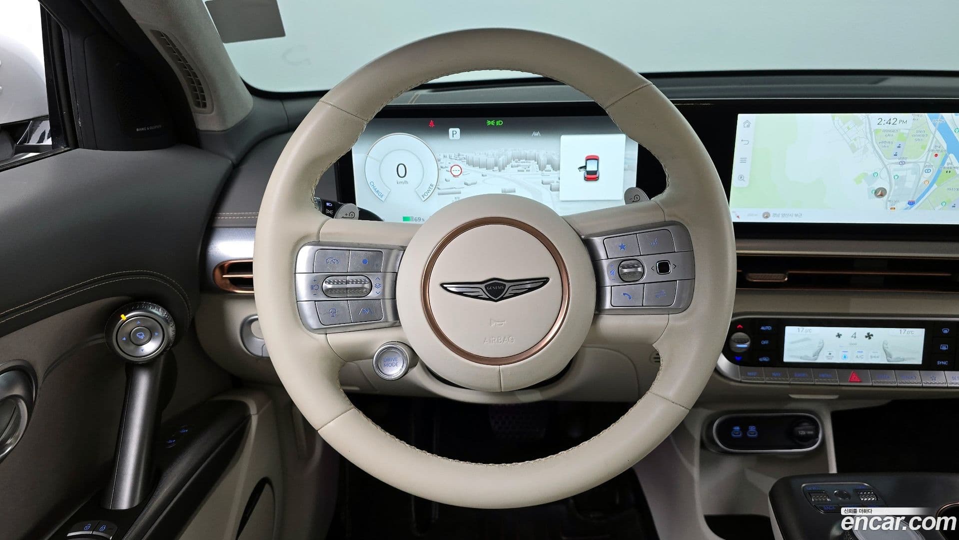Main__Slider__Photo:GV60 Genesis 2023.3-12