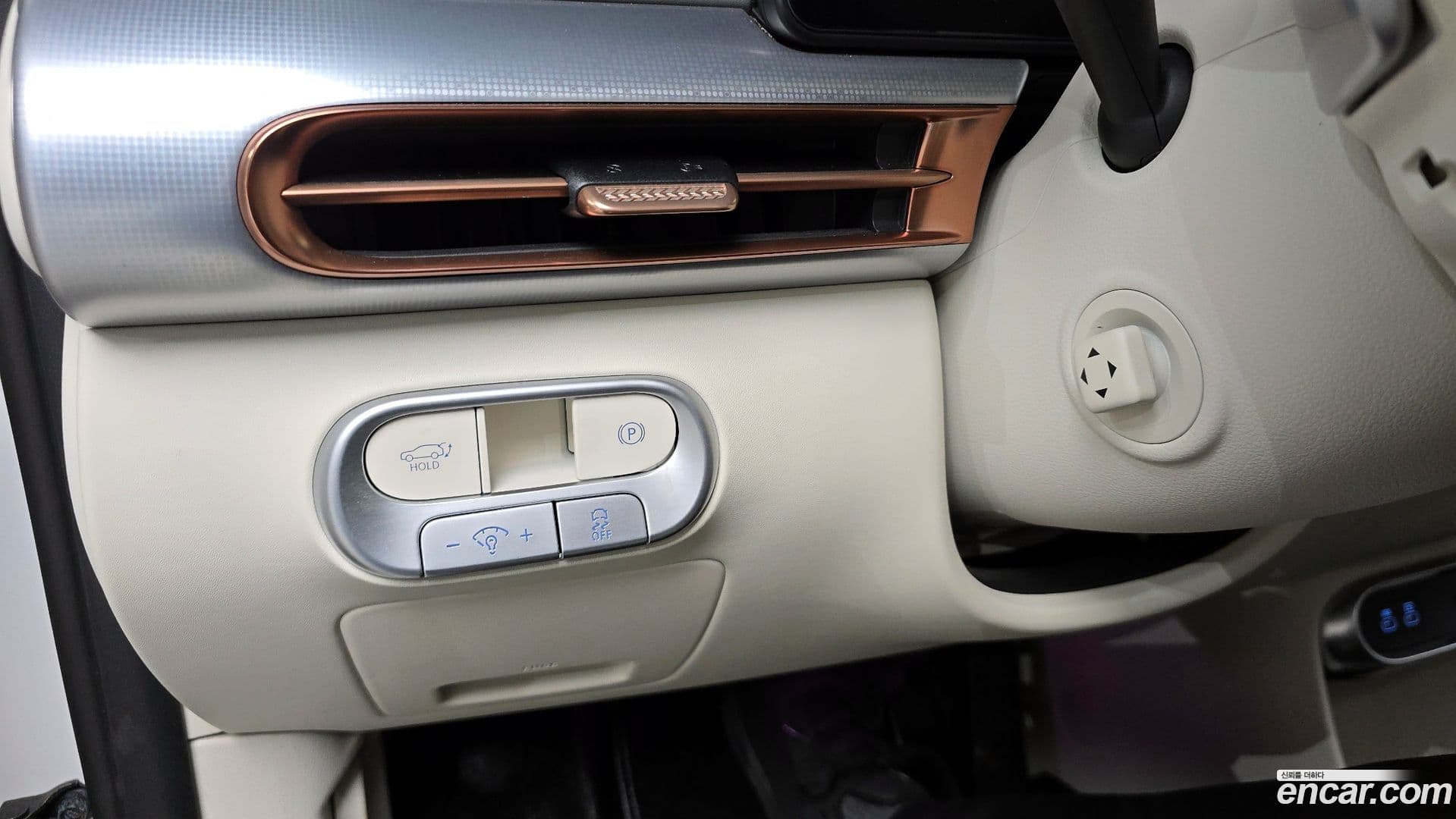 Main__Slider__Photo:GV60 Genesis 2023.3-16