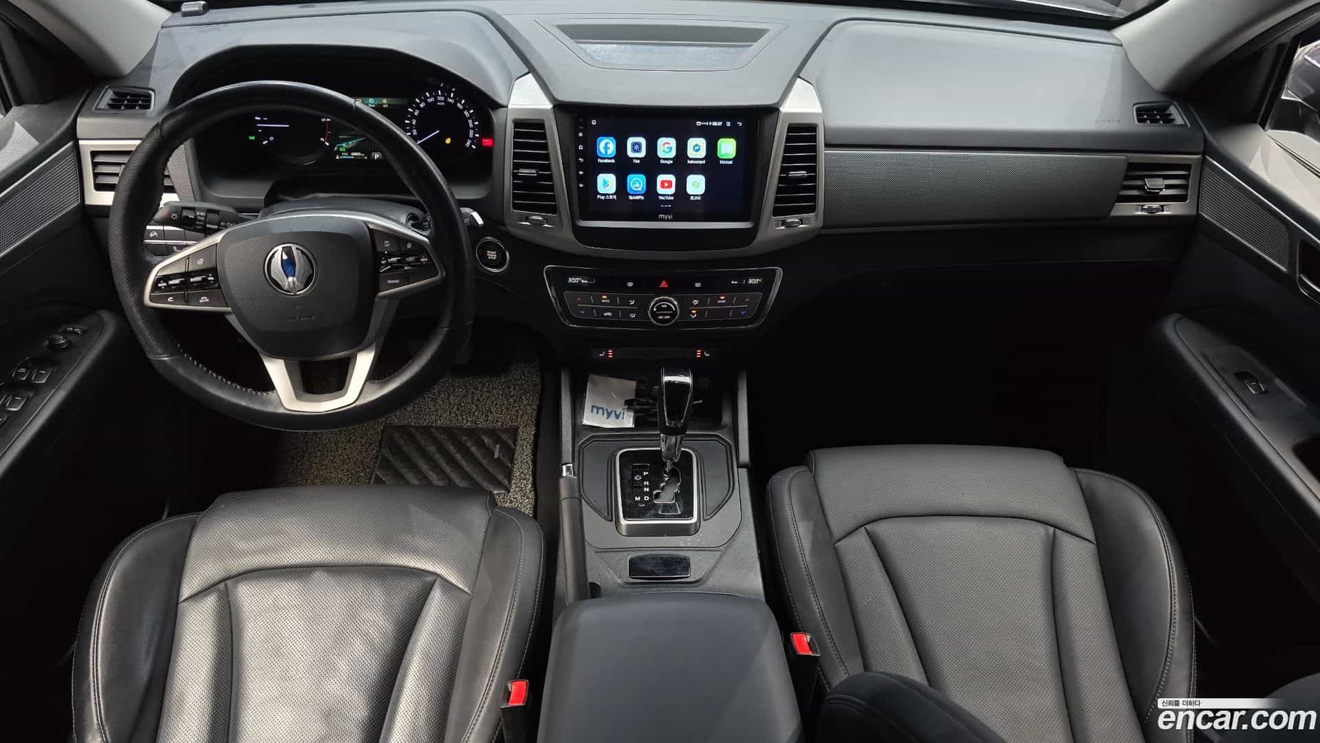 Rexton KG Mobility 2018.9-INNER-007