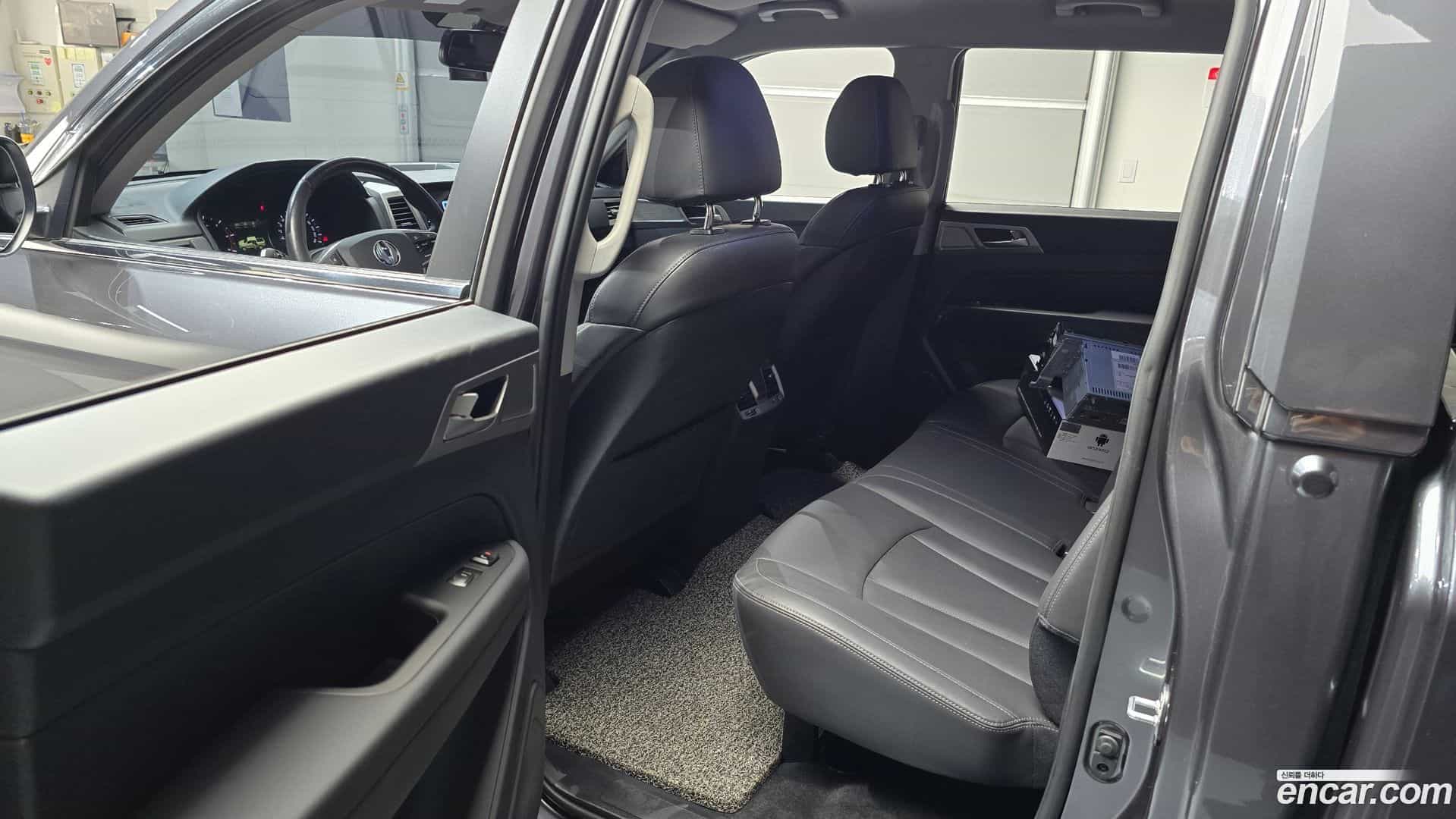 Rexton KG Mobility 2018.9-OPTION-015