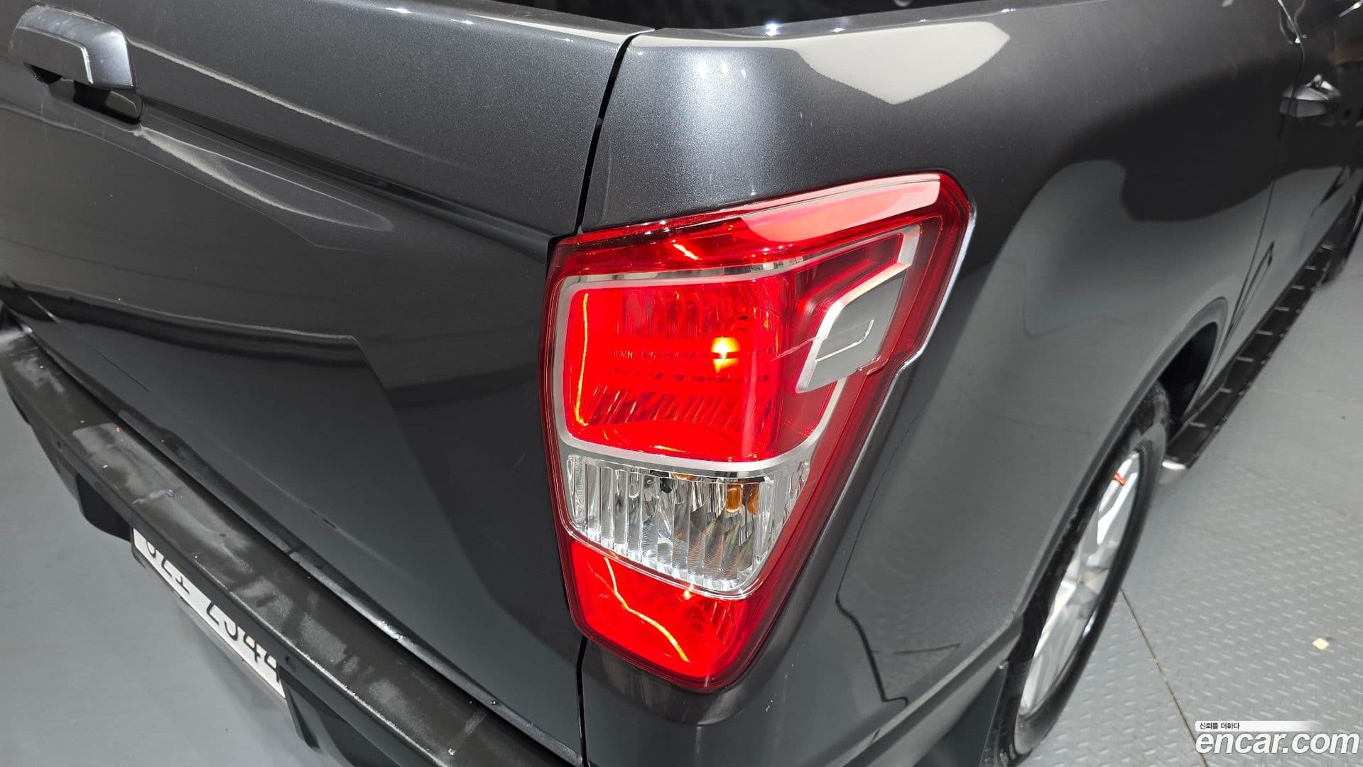 Main__Slider__Photo:Rexton KG Mobility 2018.9-22