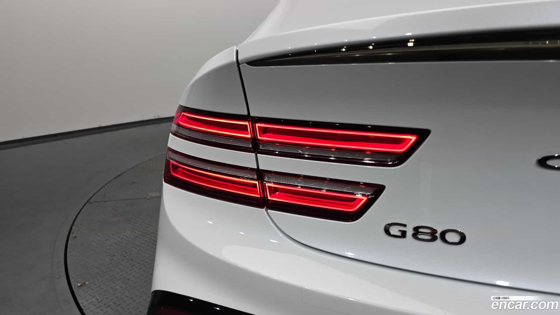 G80 Genesis 2025.9-OUTER-033