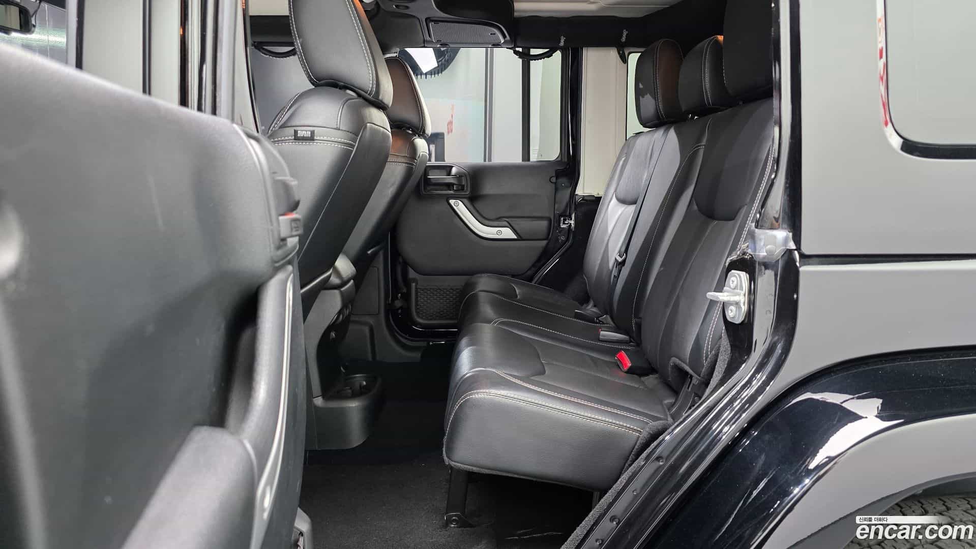 Wrangler Jeep 2017.2-OPTION-015