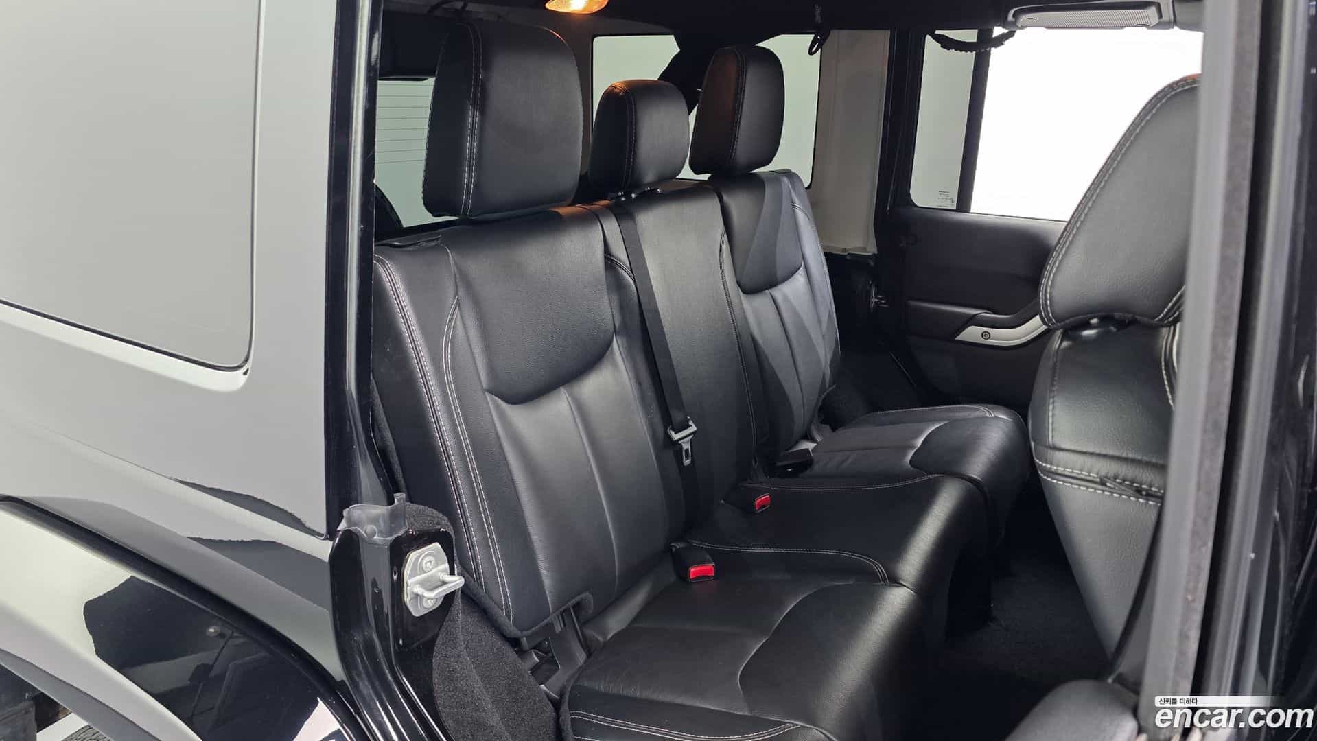Wrangler Jeep 2017.2-OPTION-016
