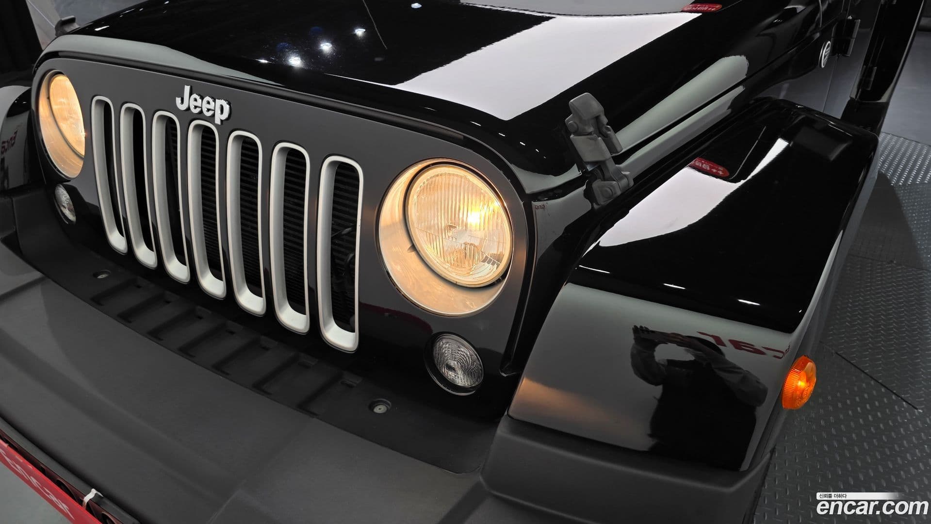 Main__Slider__Photo:Wrangler Jeep 2017.2-21