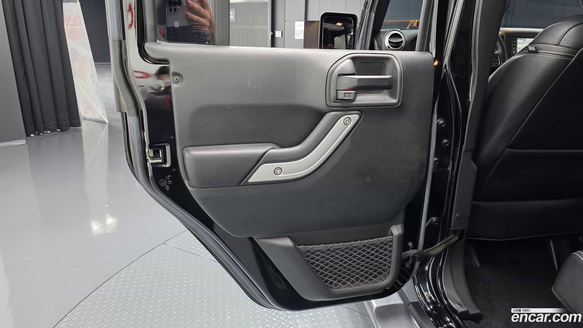 Wrangler Jeep 2017.2-INNER-035