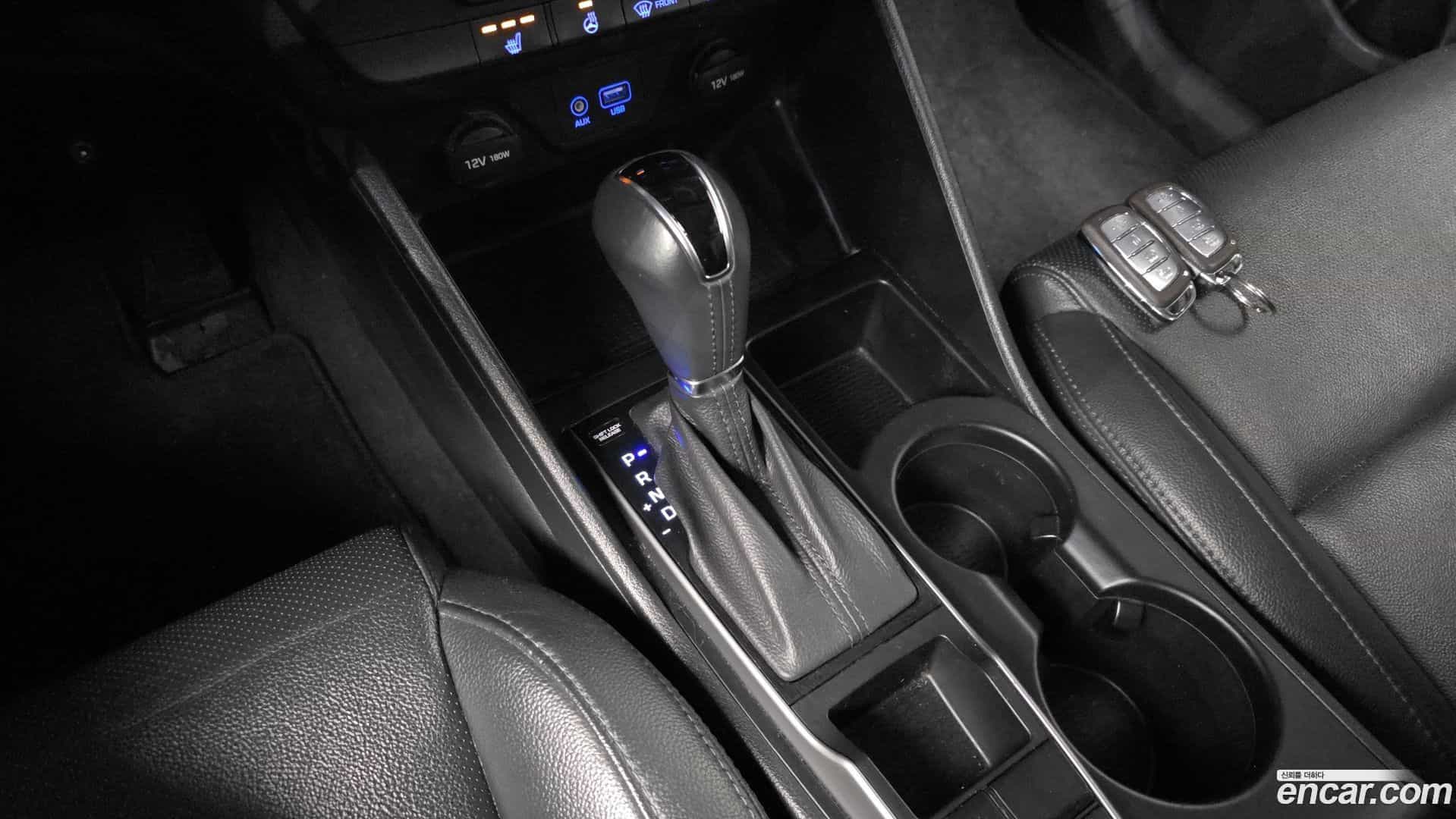 Tucson Hyundai 2016.5-INNER-009