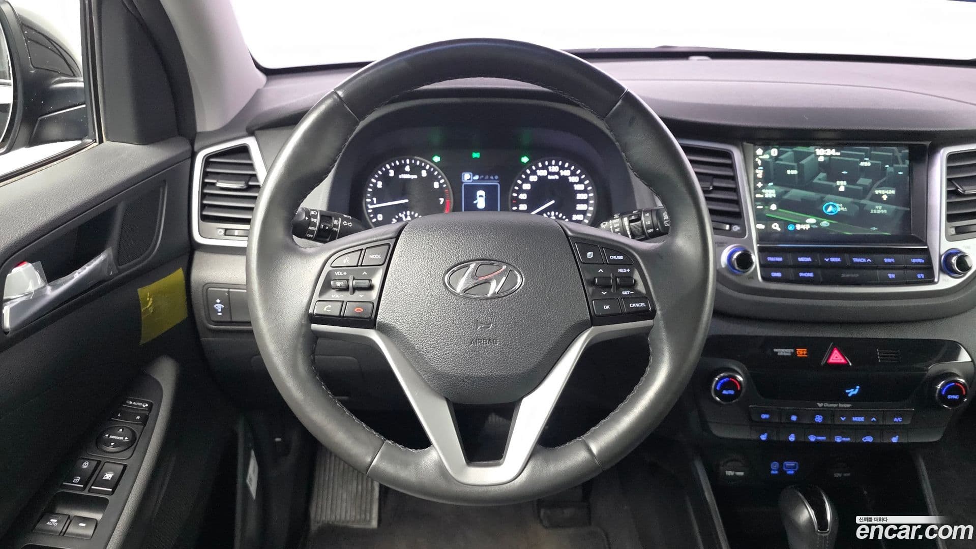 Main__Slider__Photo:Tucson Hyundai 2016.5-13