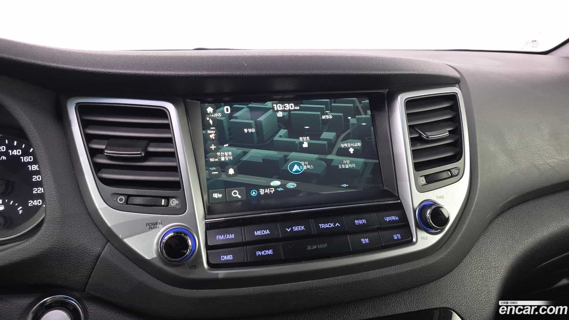 Tucson Hyundai 2016.5-INNER-036
