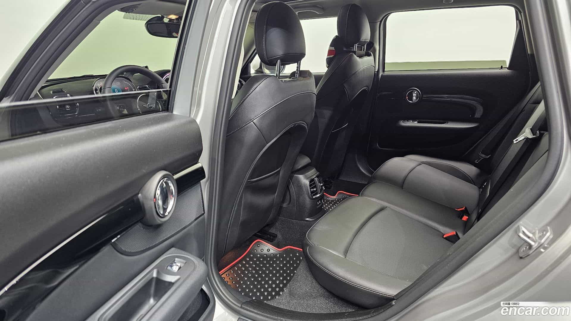 Clubman Mini 2023.4-OPTION-015