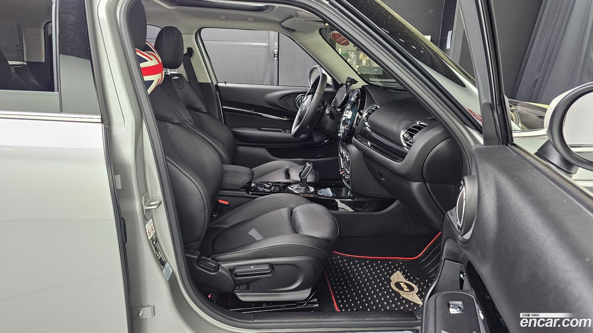 Main__Slider__Photo:Clubman Mini 2023.4-11