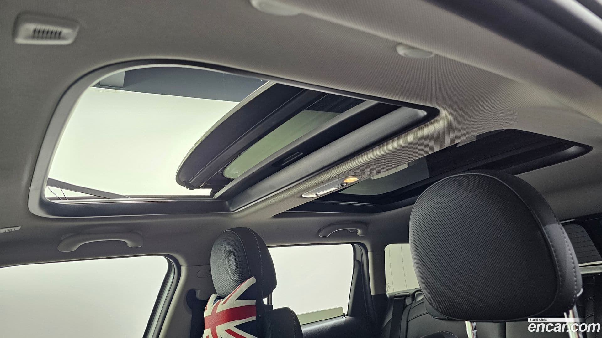 Main__Slider__Photo:Clubman Mini 2023.4-18