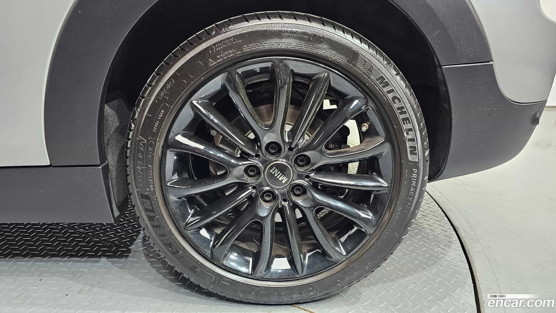Clubman Mini 2023.4-OUTER-031