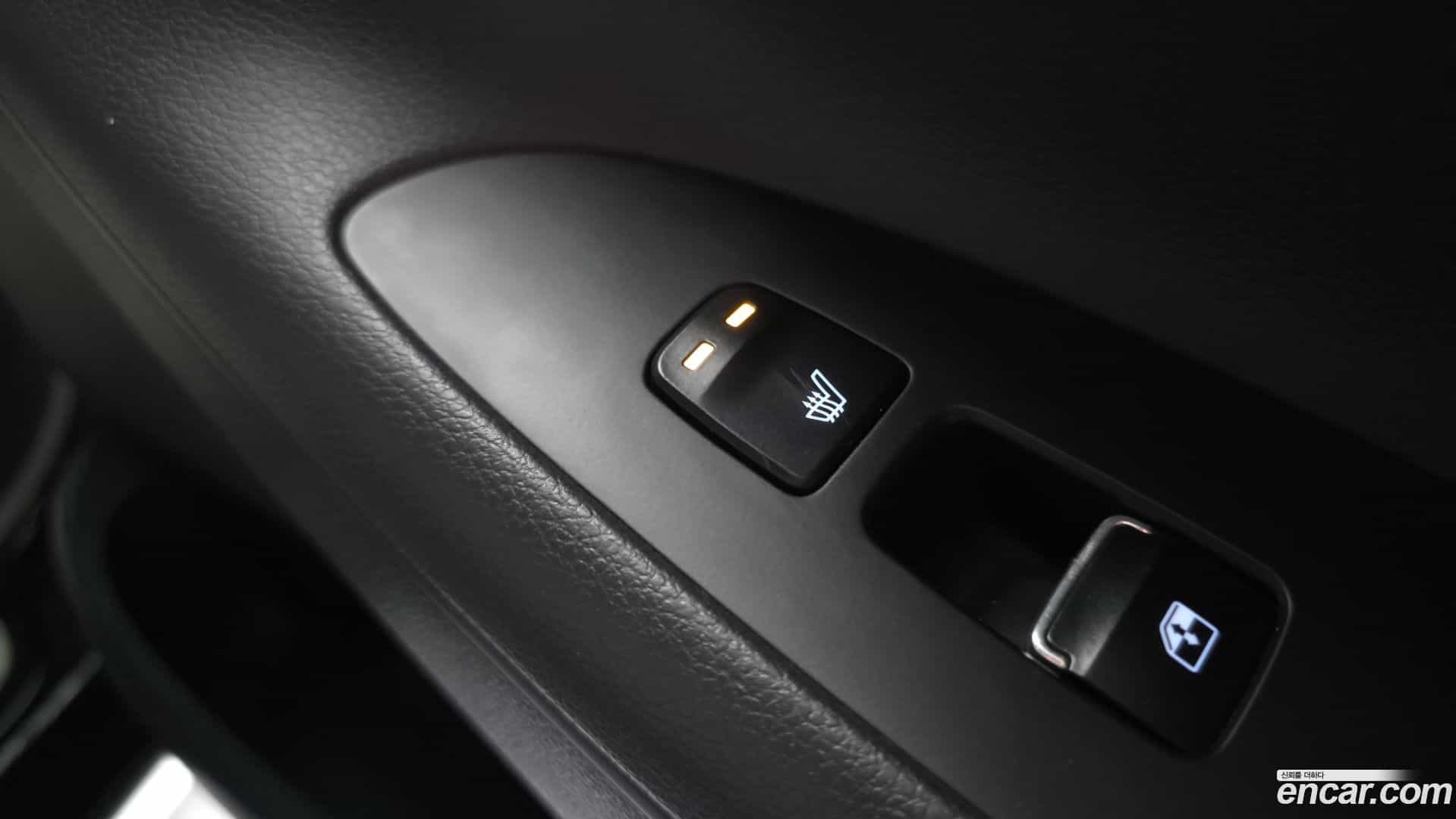 Grandeur Hyundai 2022.5-OPTION-023