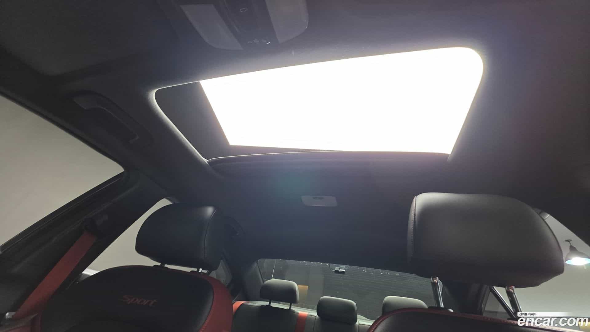 AVANTE Hyundai 2017.6-OPTION-015