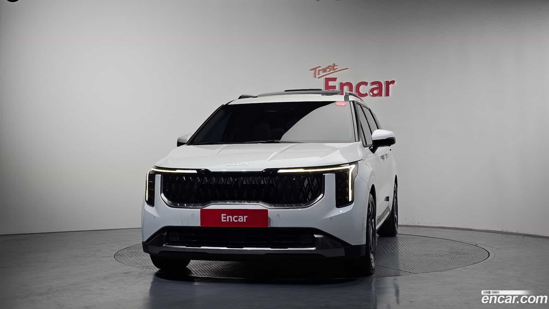 Canival Kia 2023.11-OUTER-003
