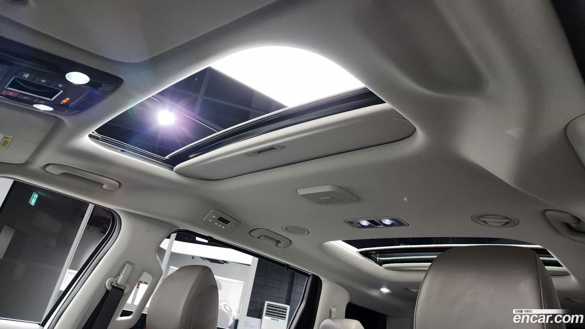 Canival Kia 2023.11-OPTION-022